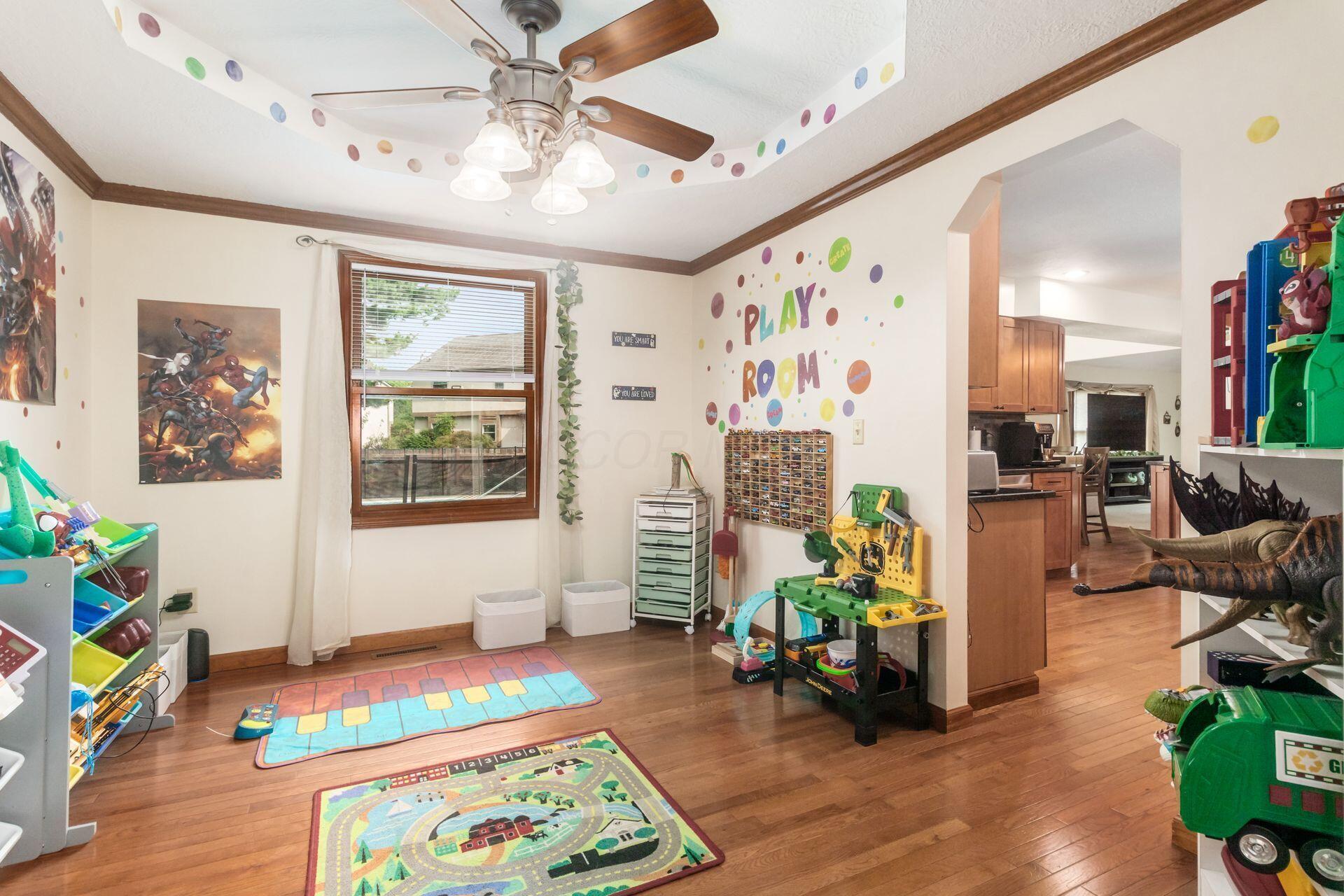 12980 Oakmere Drive Property Photo 6