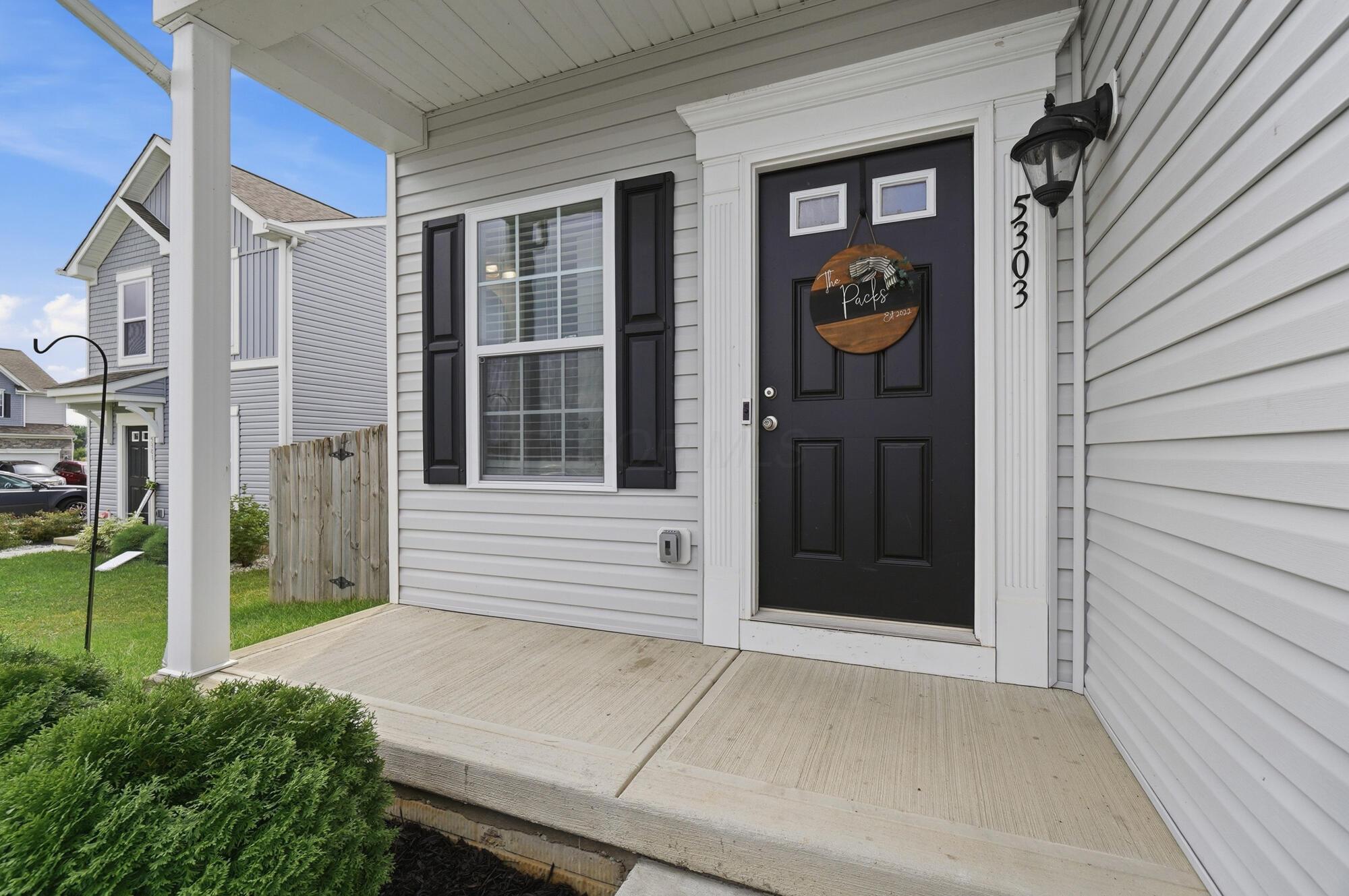 5303 Karst Circle Property Photo 3