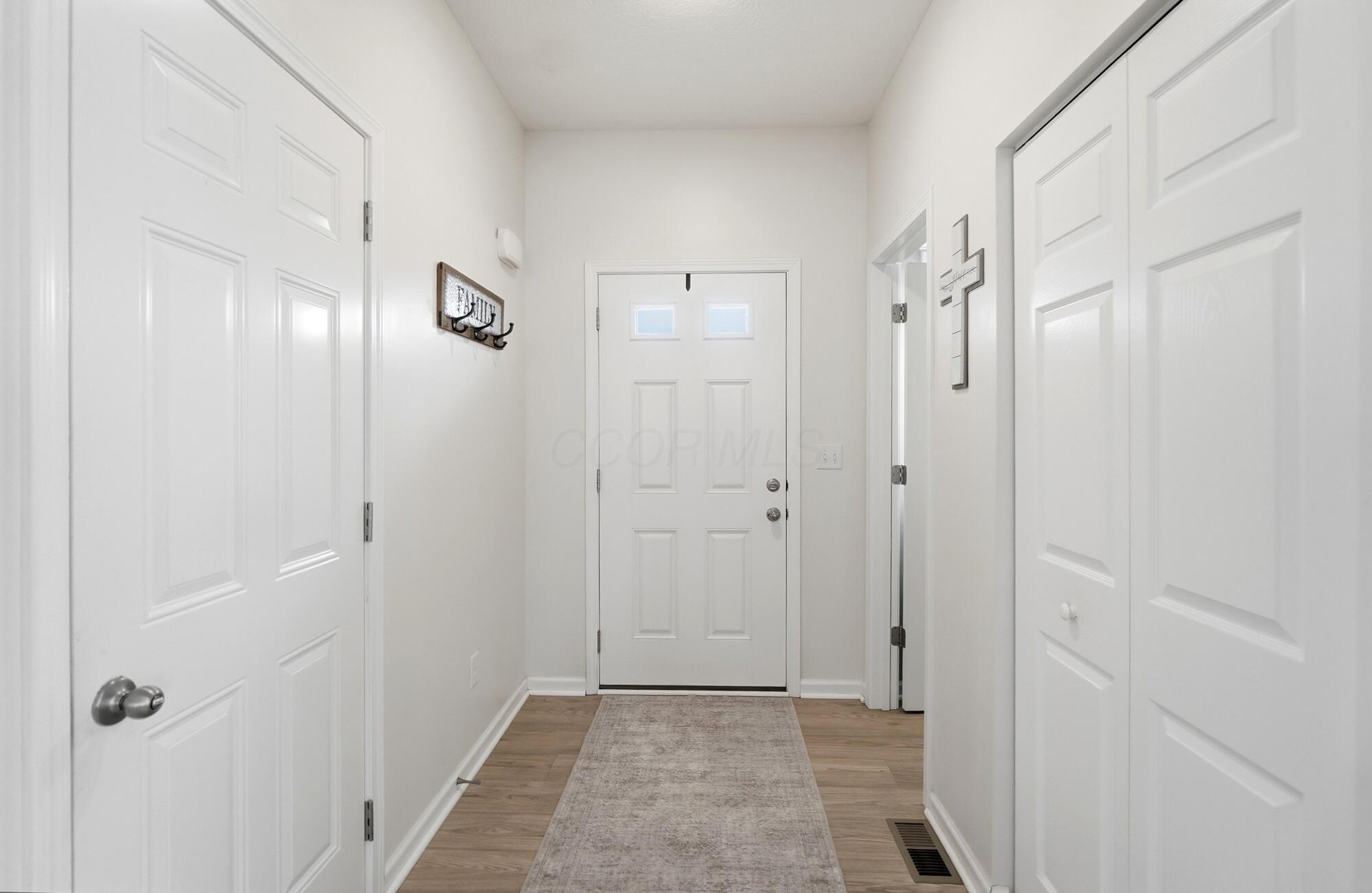 5303 Karst Circle Property Photo 4