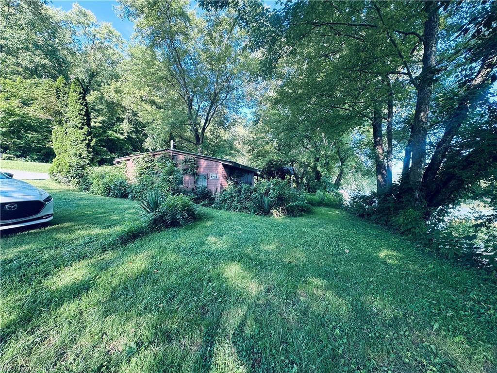 540 S River Road Property Photo 8