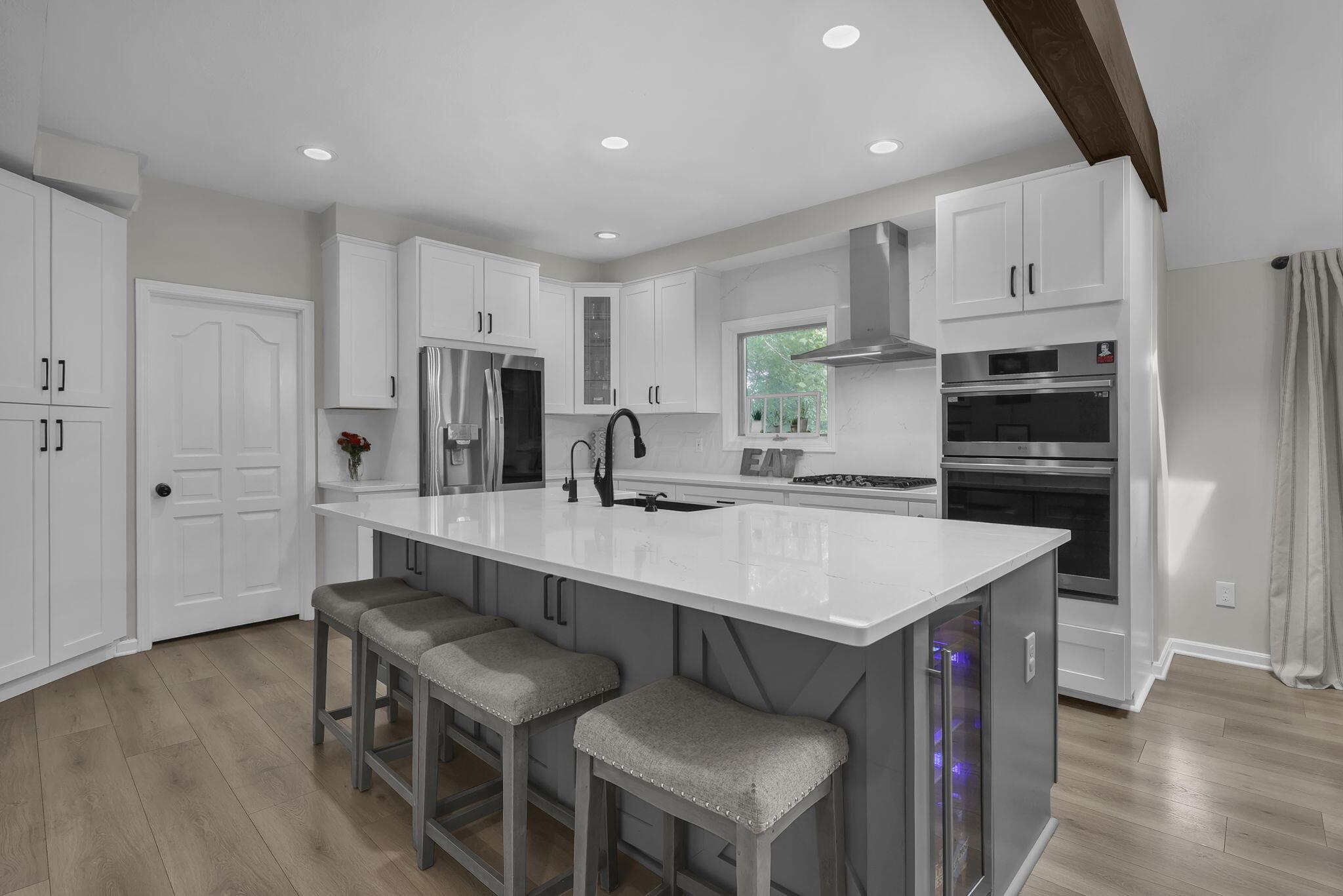 548 Amity Road Property Photo 13