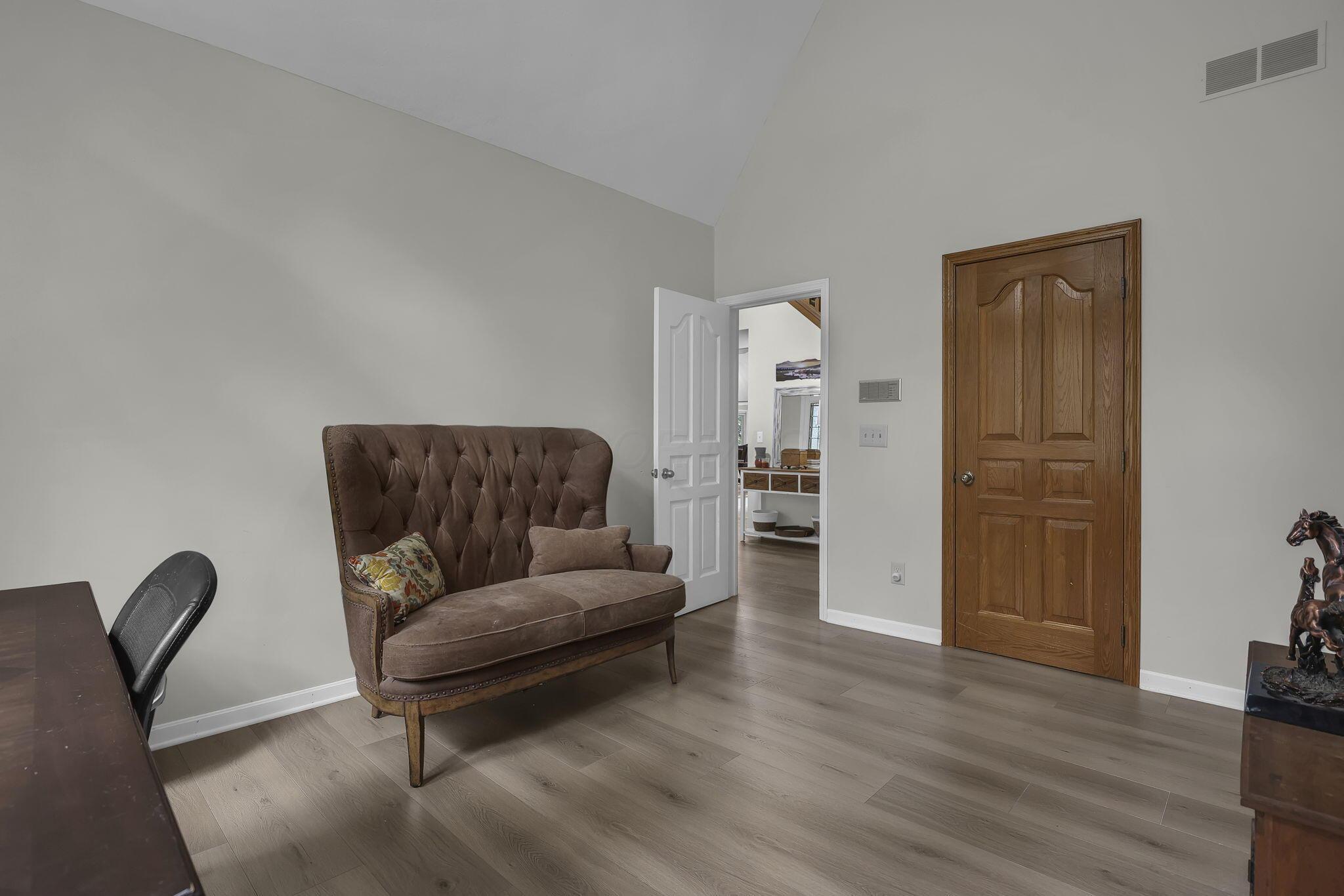 548 Amity Road Property Photo 25