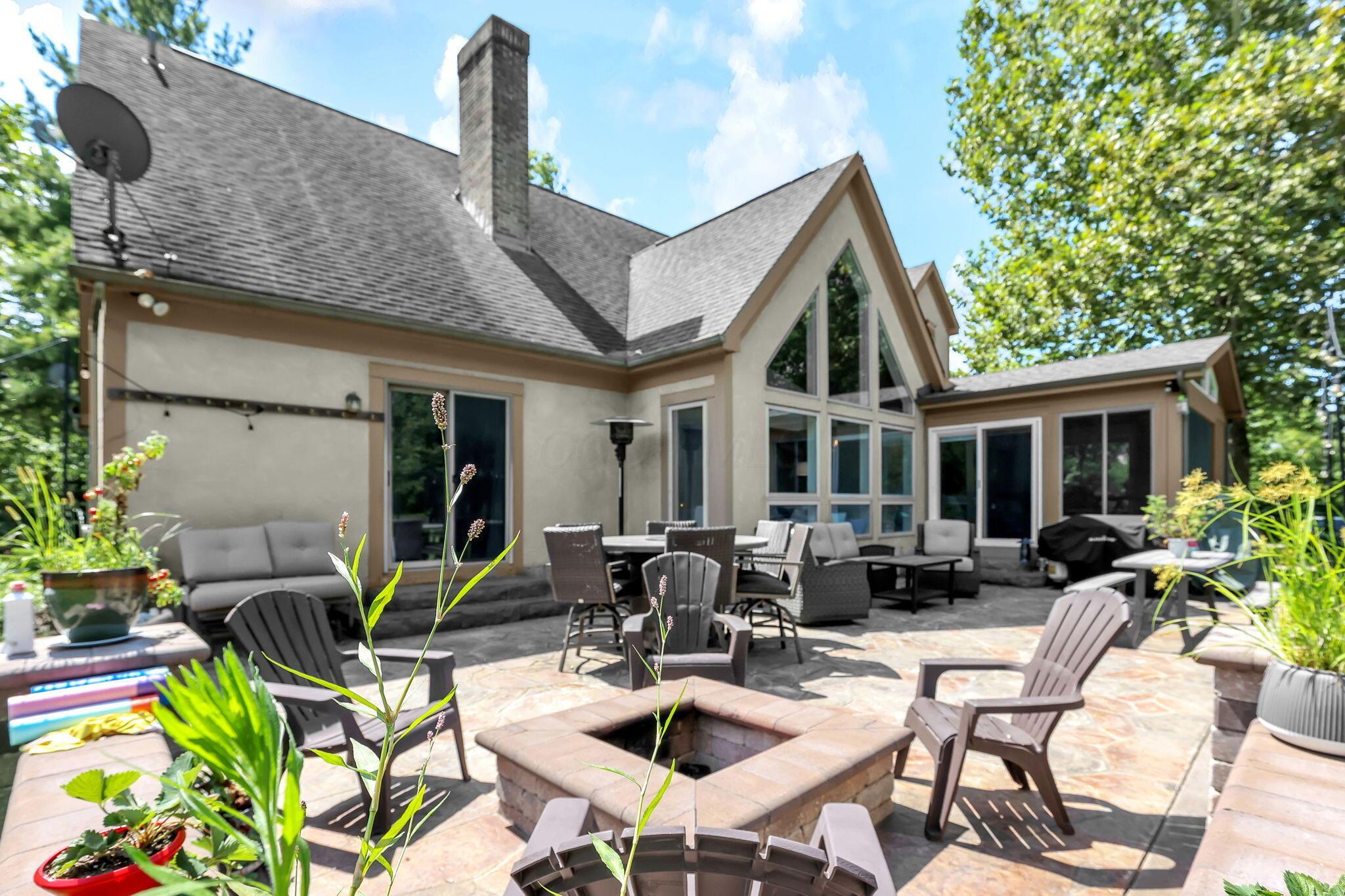 548 Amity Road Property Photo 47