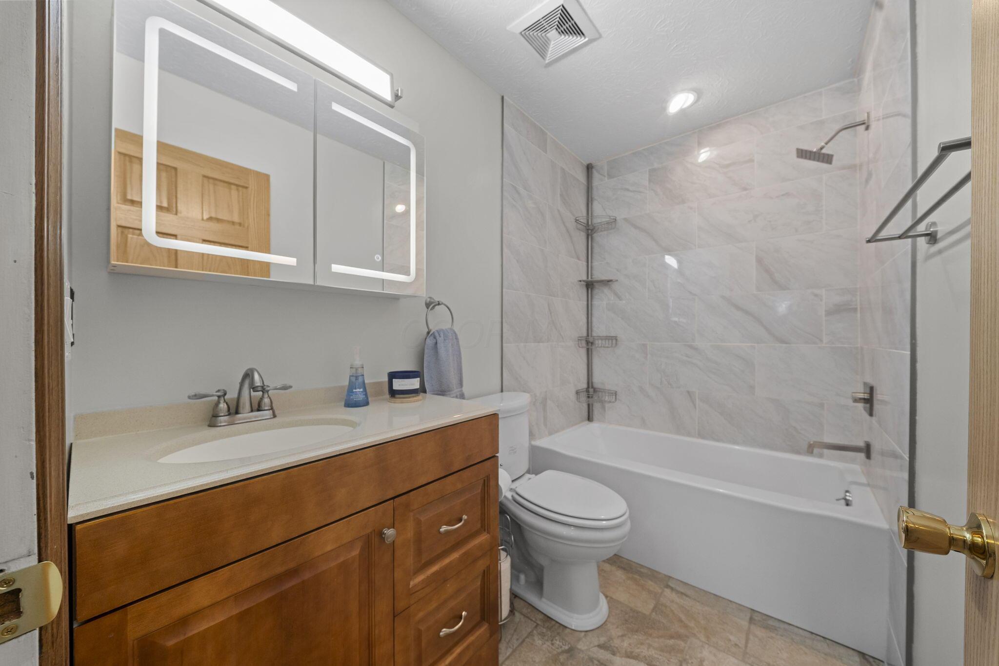 1993 Charmingfare Street Property Photo 33