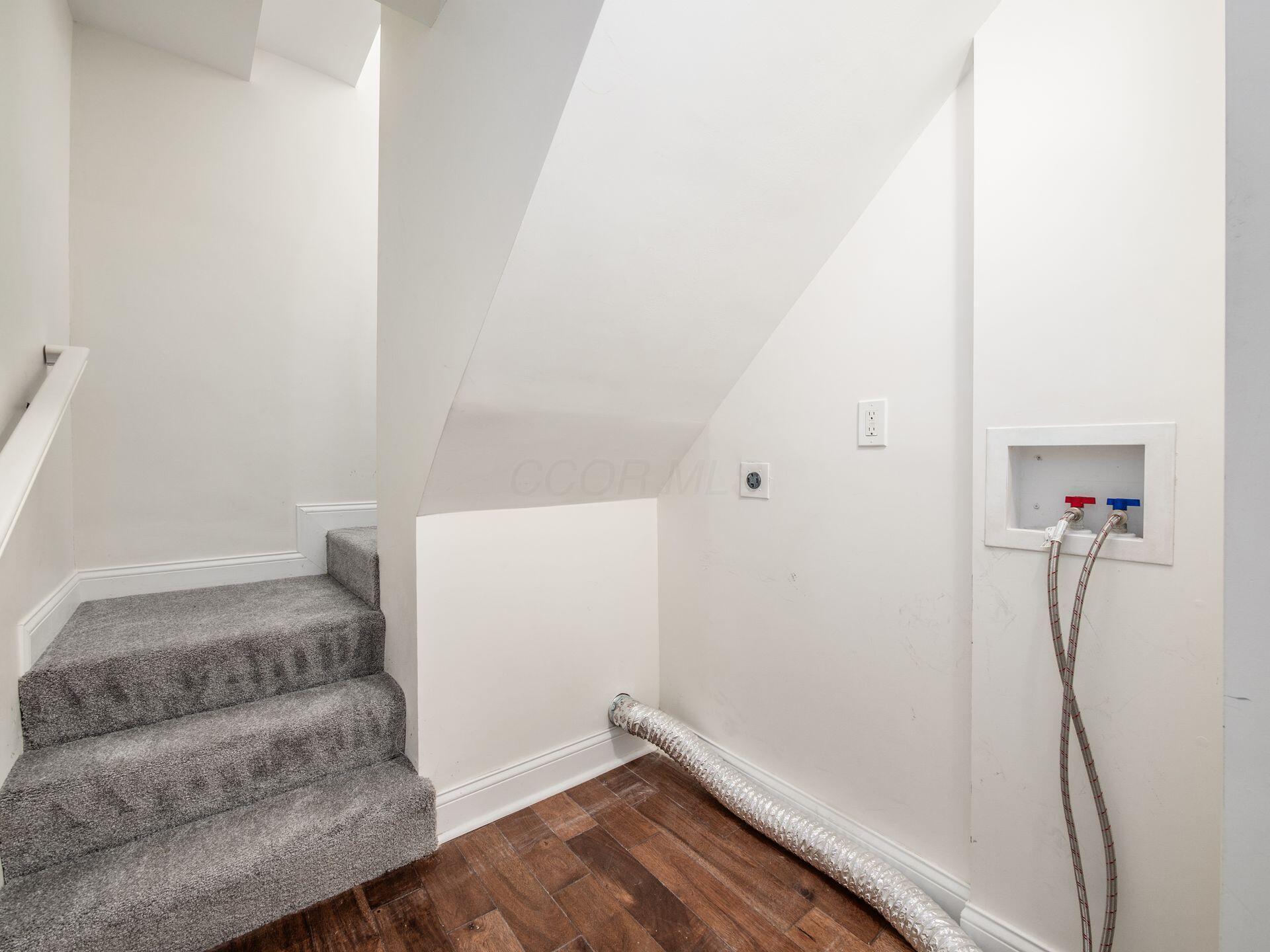 344 E Whittier Street Property Photo 42