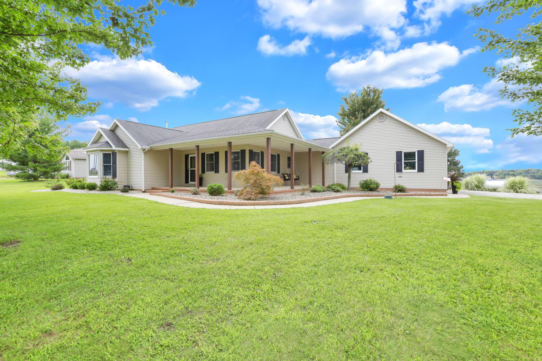 10575 State Route 56 E Property Photo 8