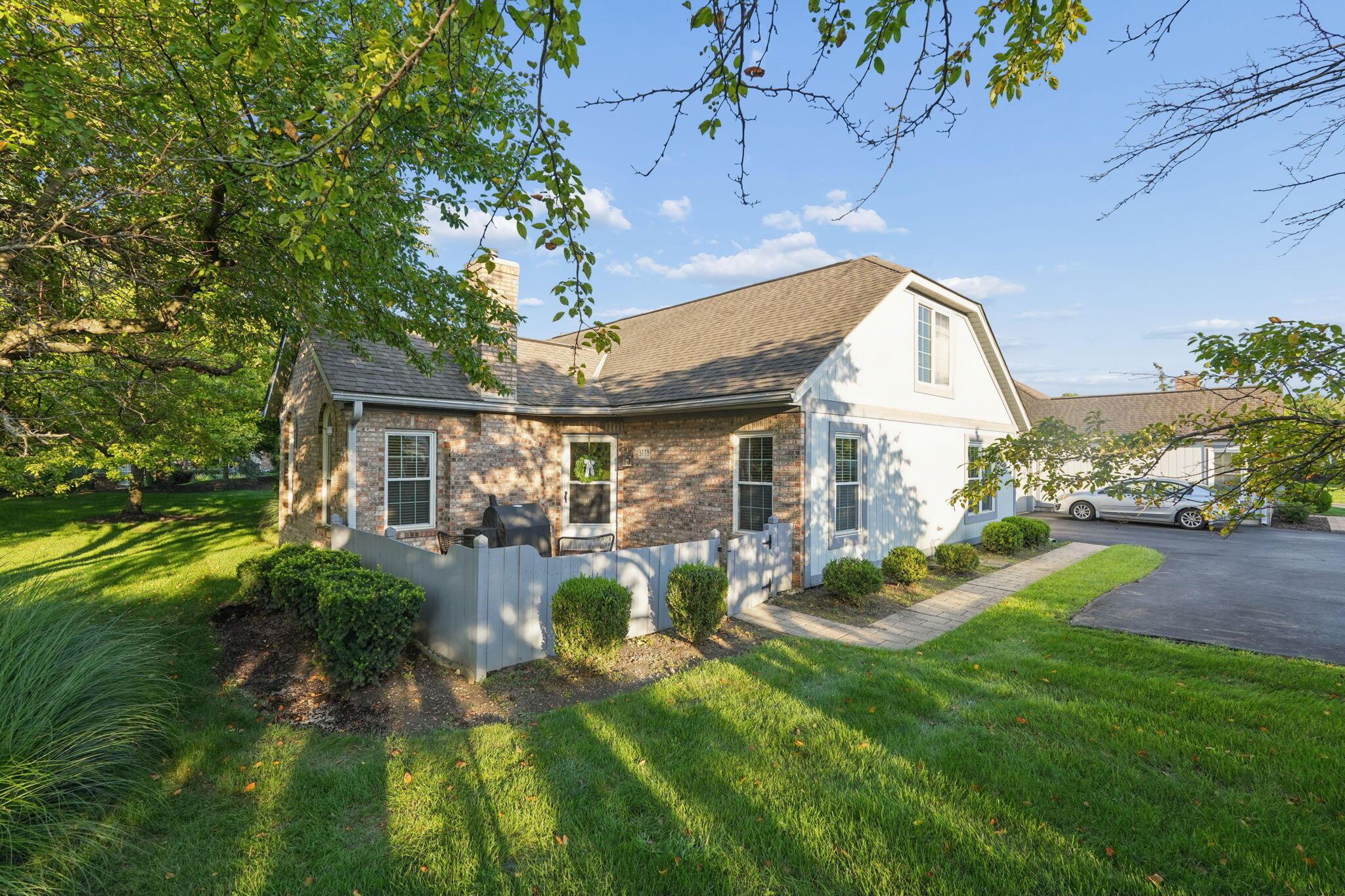 3778 Falls Circle Drive Property Photo 4