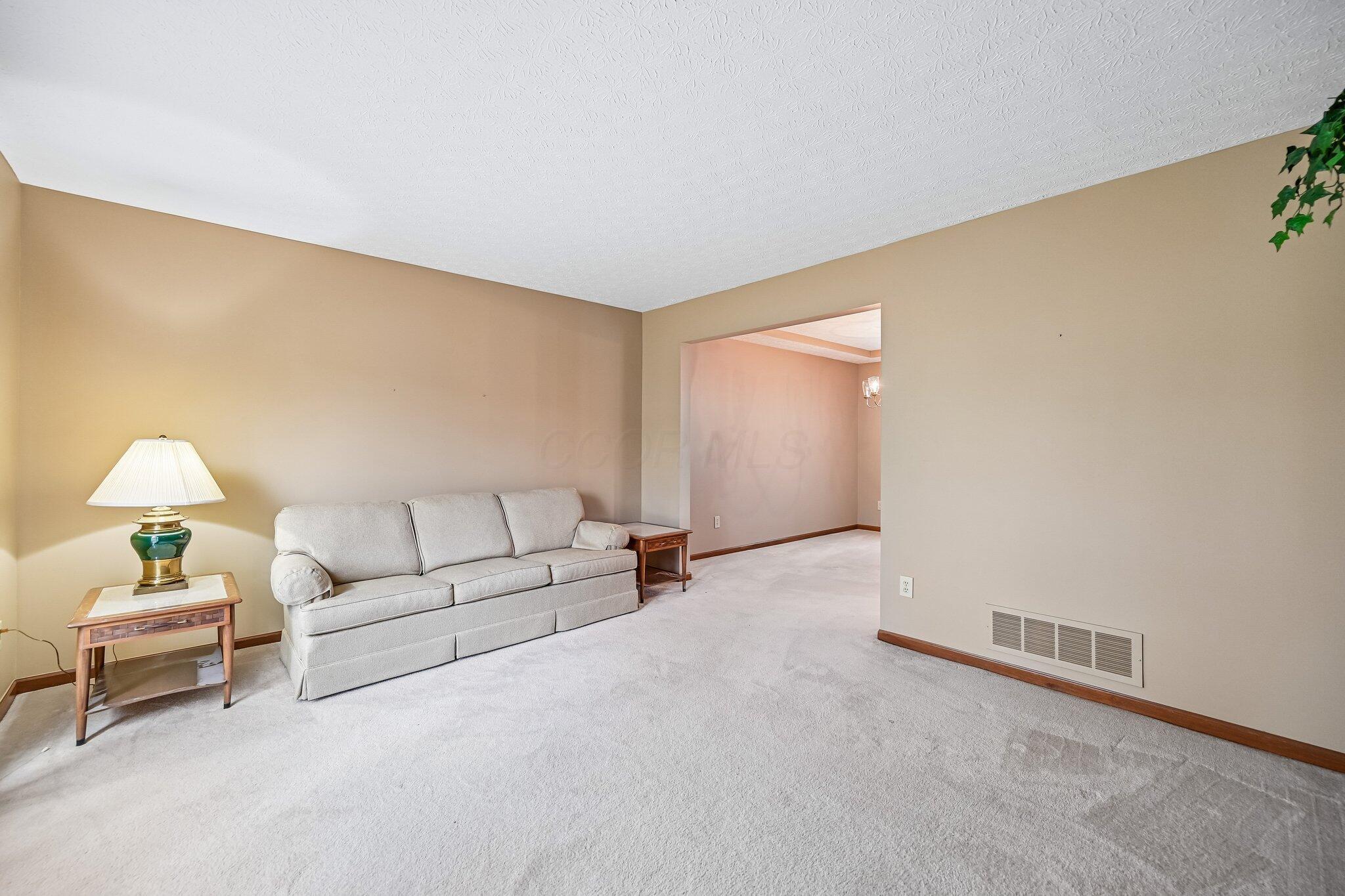 8459 Juniper Drive Property Photo 8