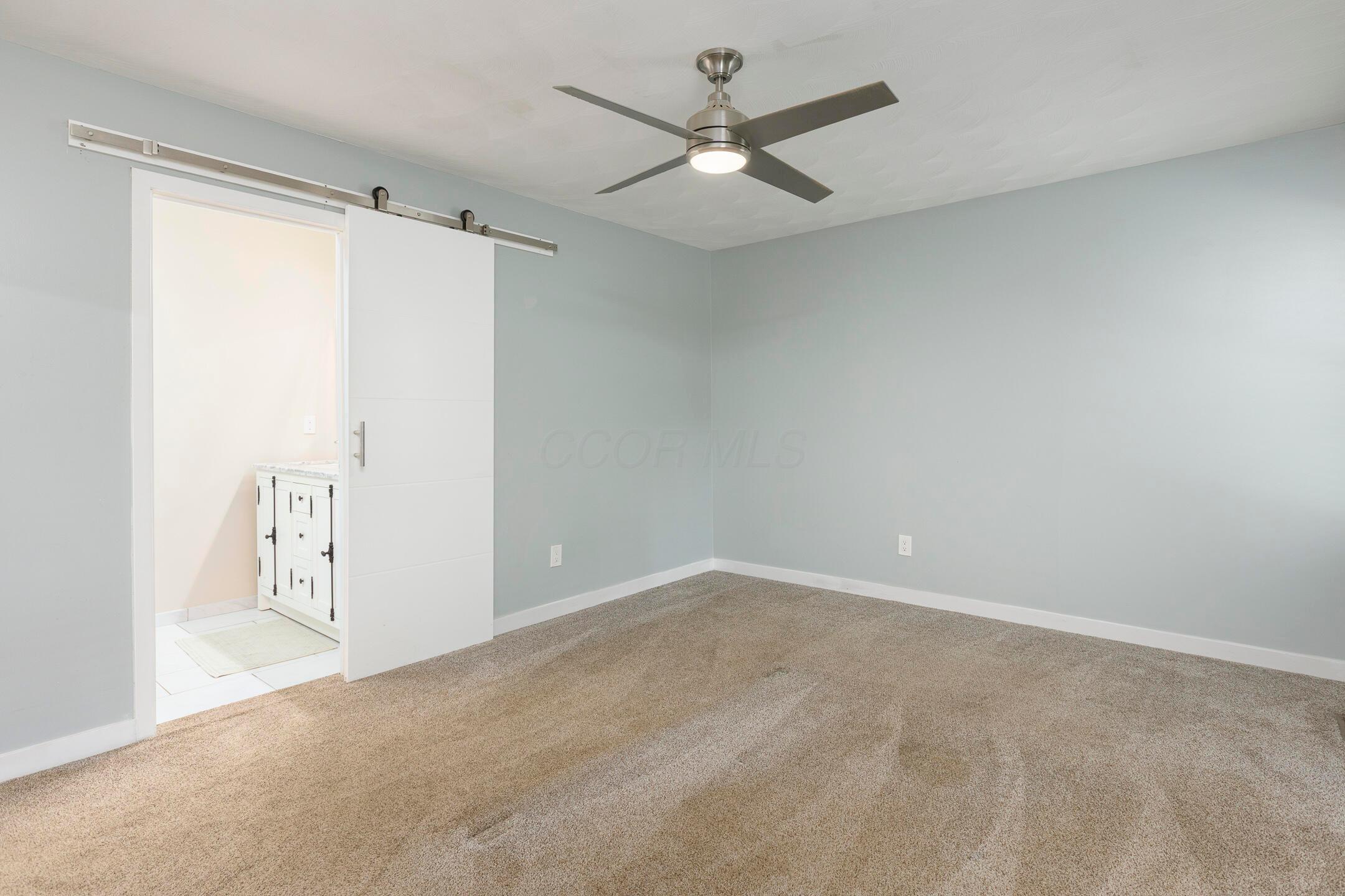 6290 Harlem Road Property Photo 27