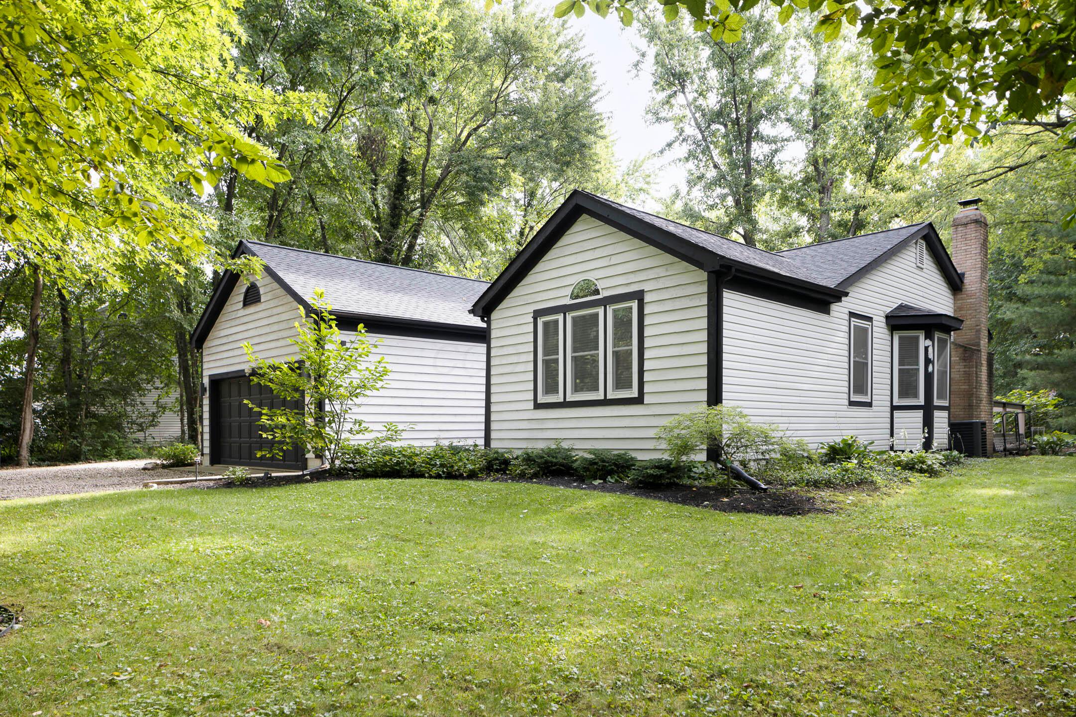 6290 Harlem Road Property Photo 52