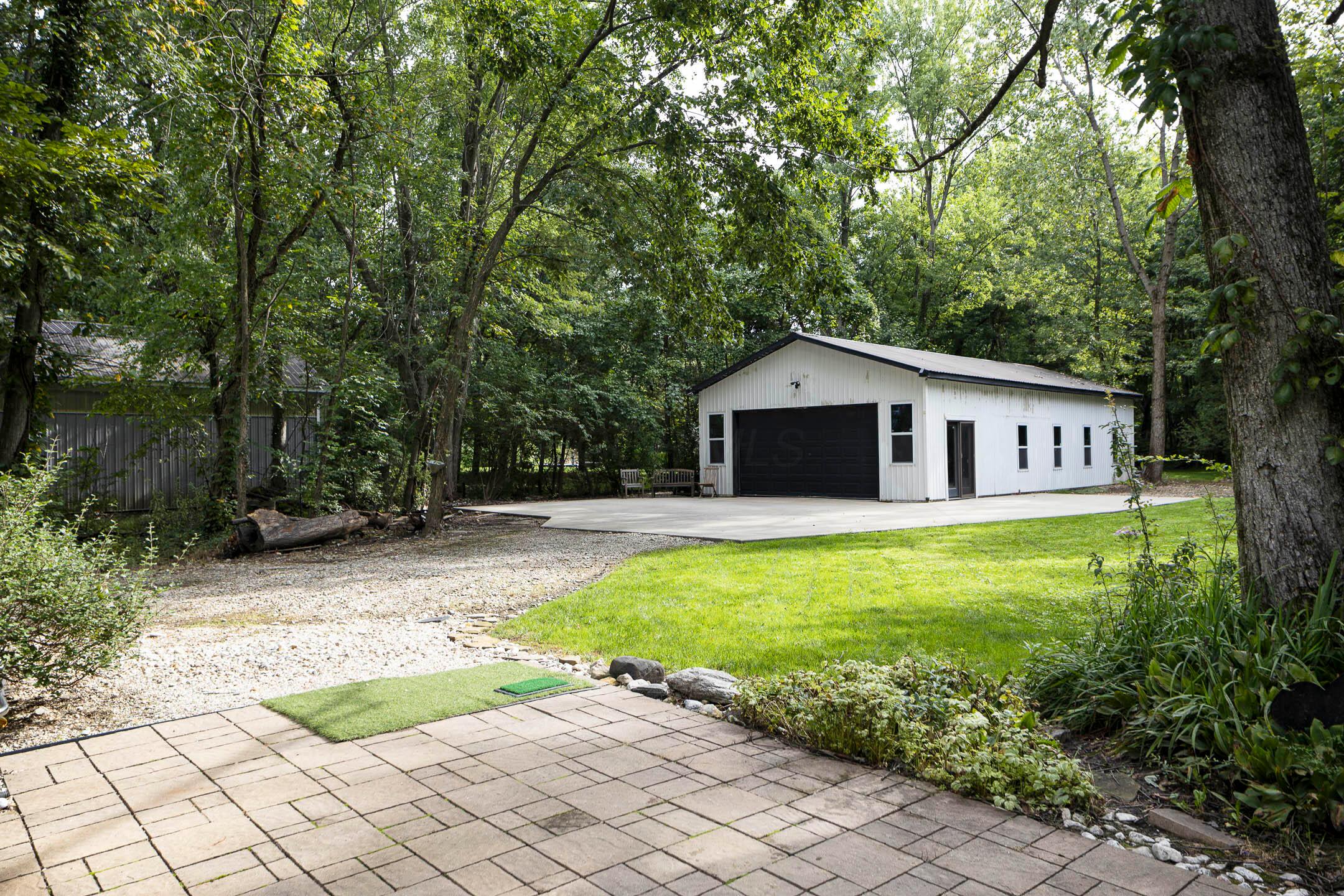 6290 Harlem Road Property Photo 59