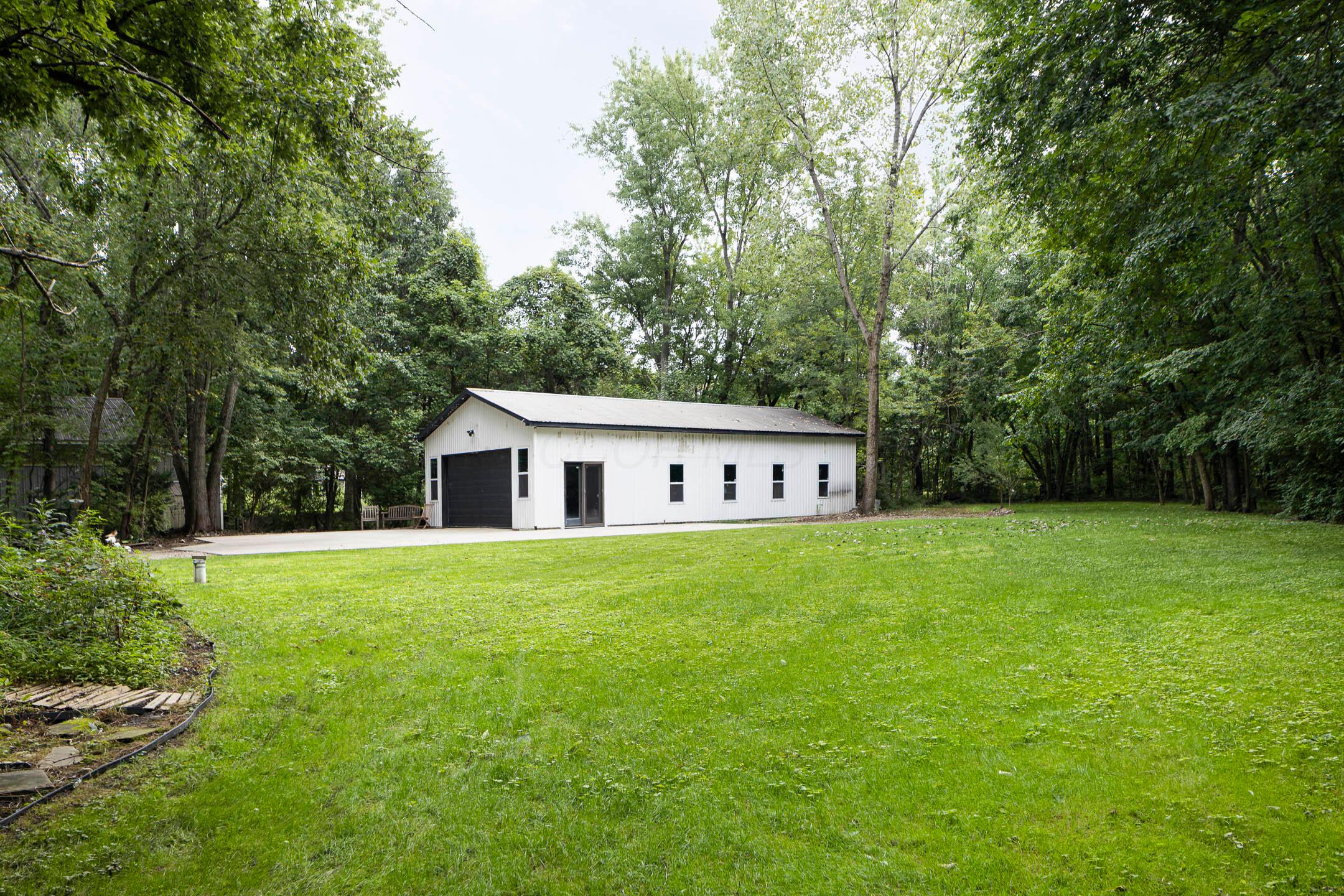 6290 Harlem Road Property Photo 63
