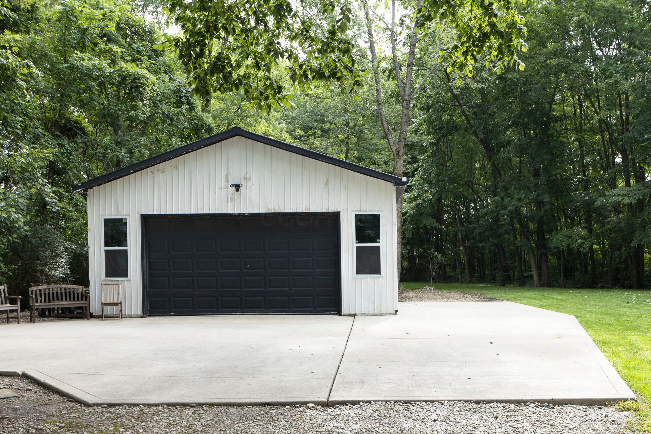 6290 Harlem Road Property Photo 66