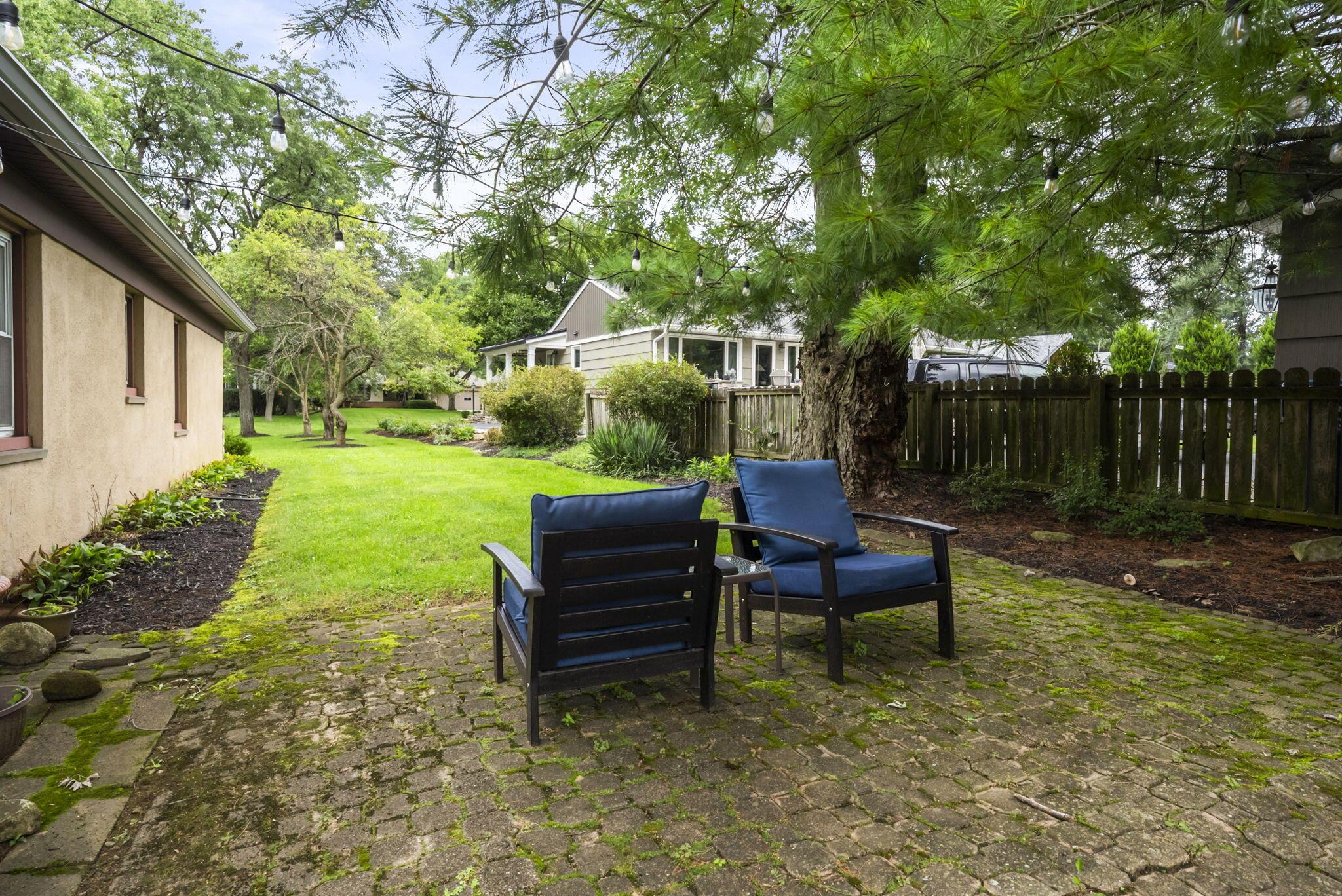 285 Beverly Place Property Photo 31