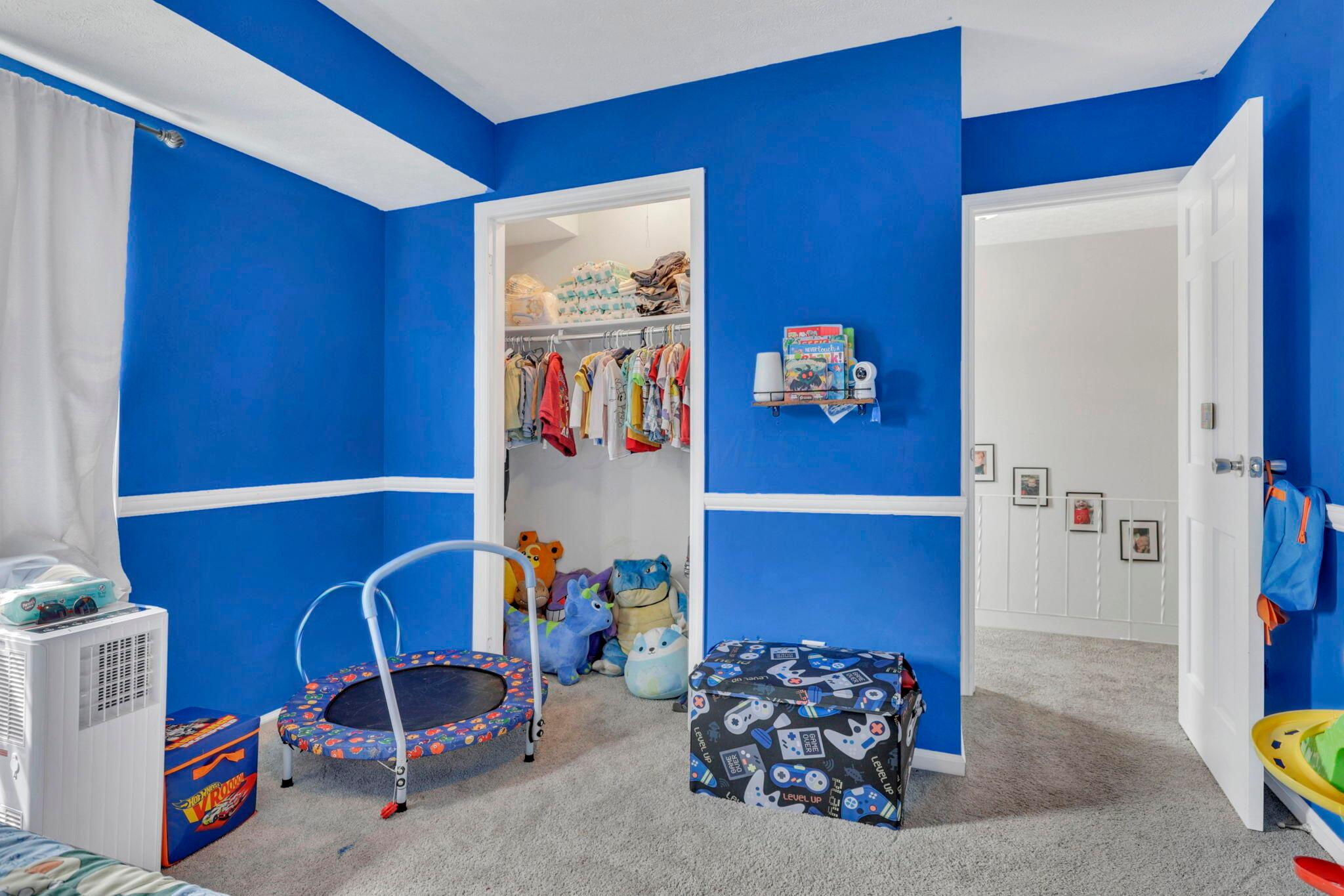 413 Williamsburg Lane Nw, E Property Photo 20