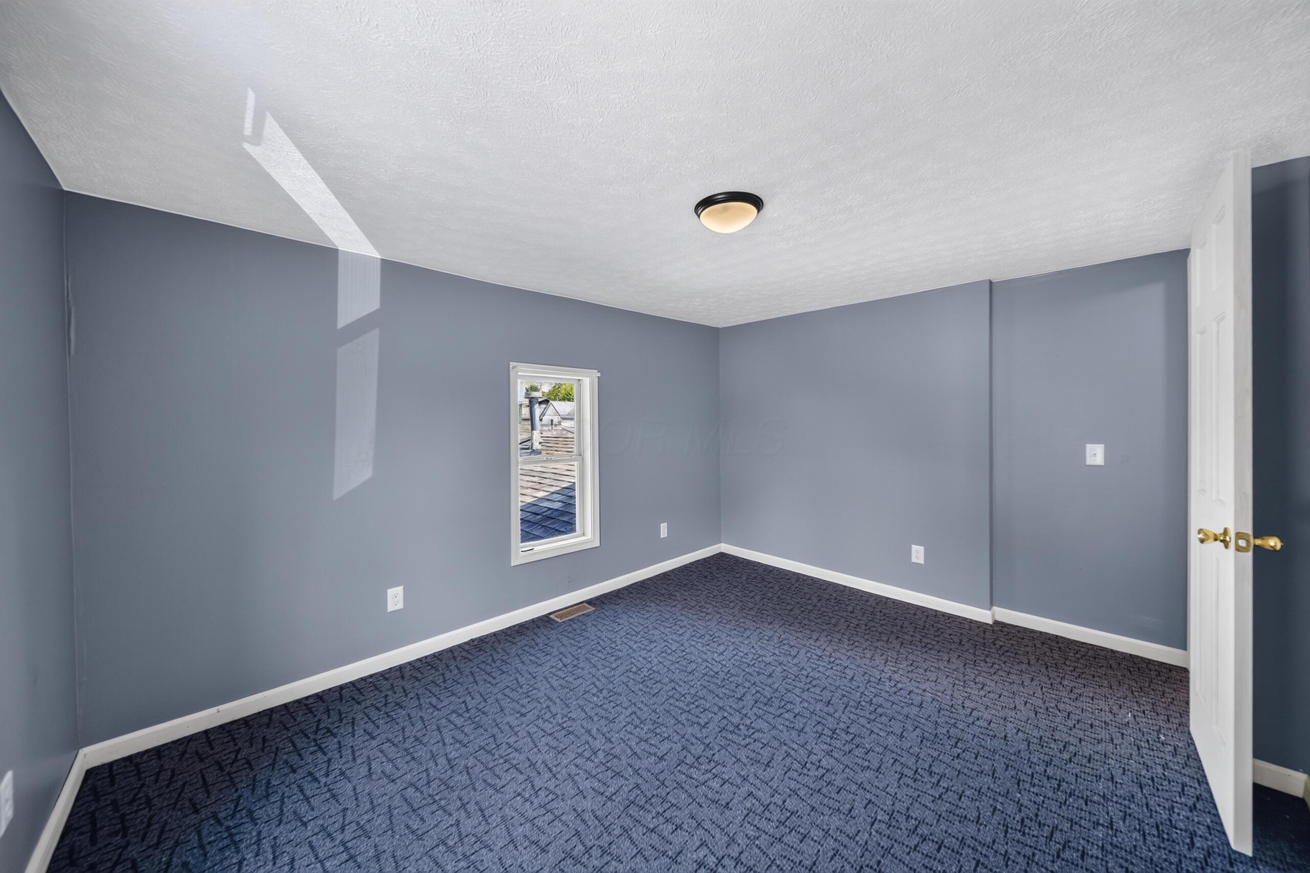 195 Neil Avenue Property Photo 27