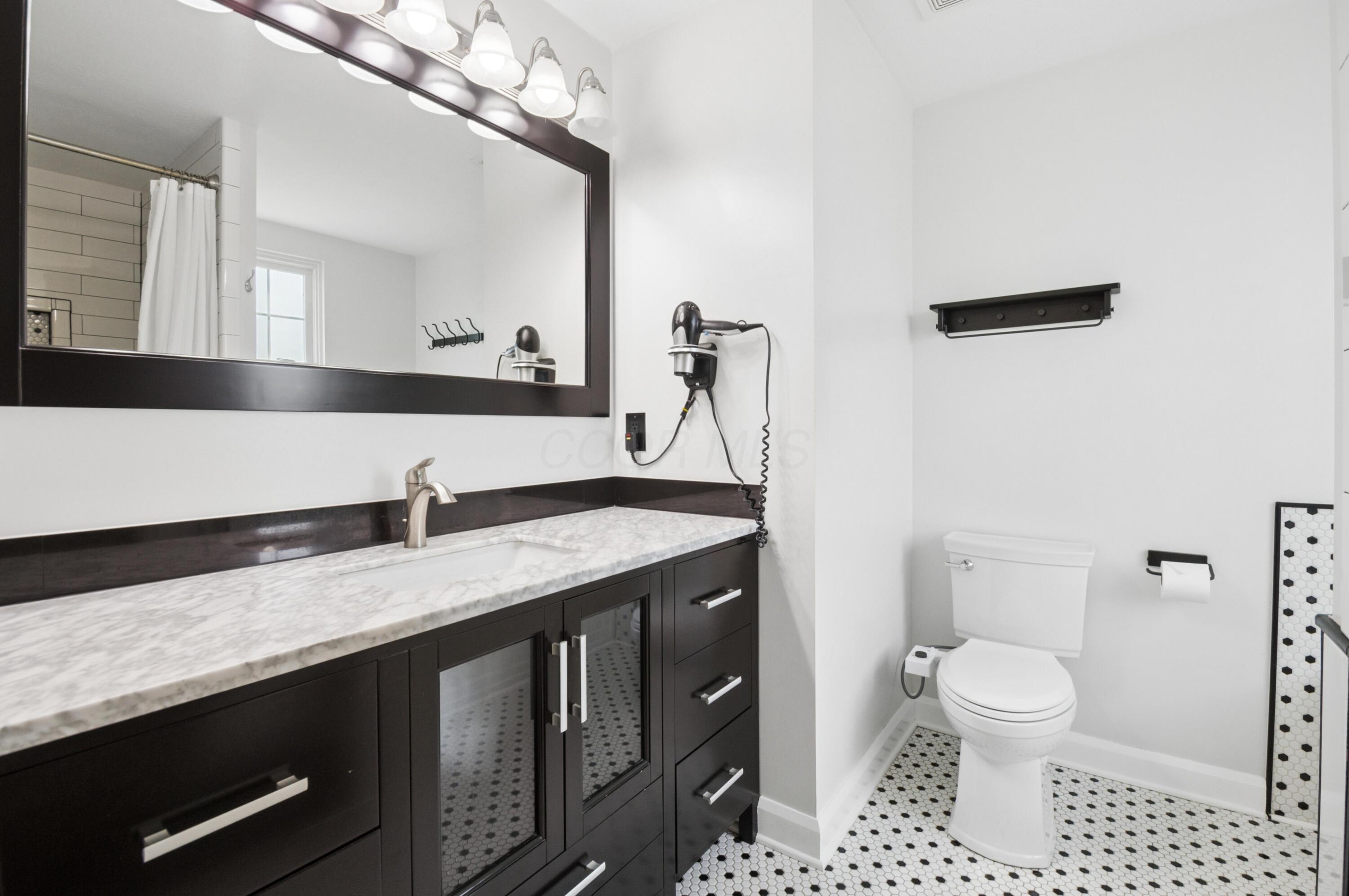 8008 Marble Park Avenue Property Photo 19