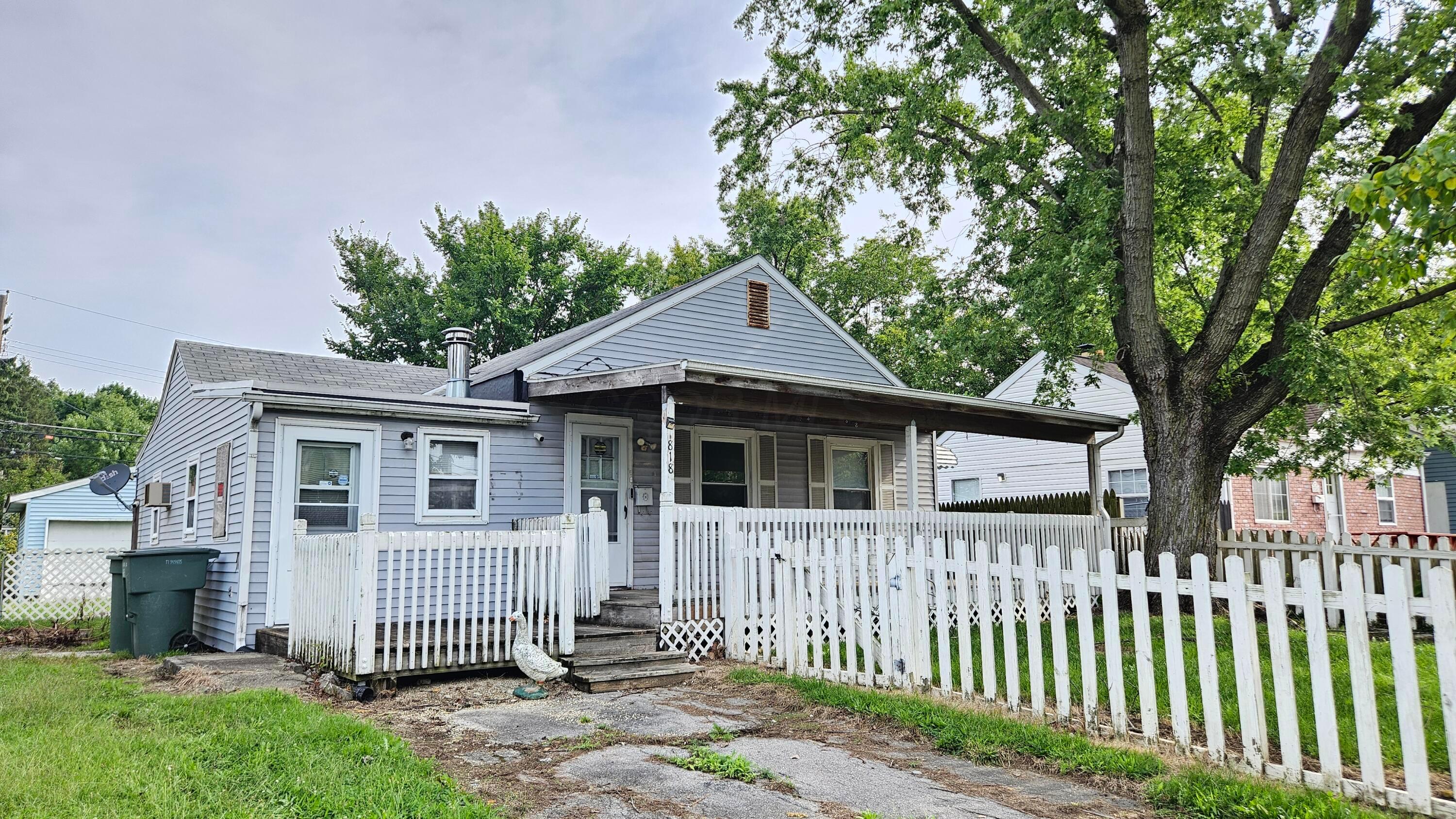 818 E Weber Road Property Photo 1