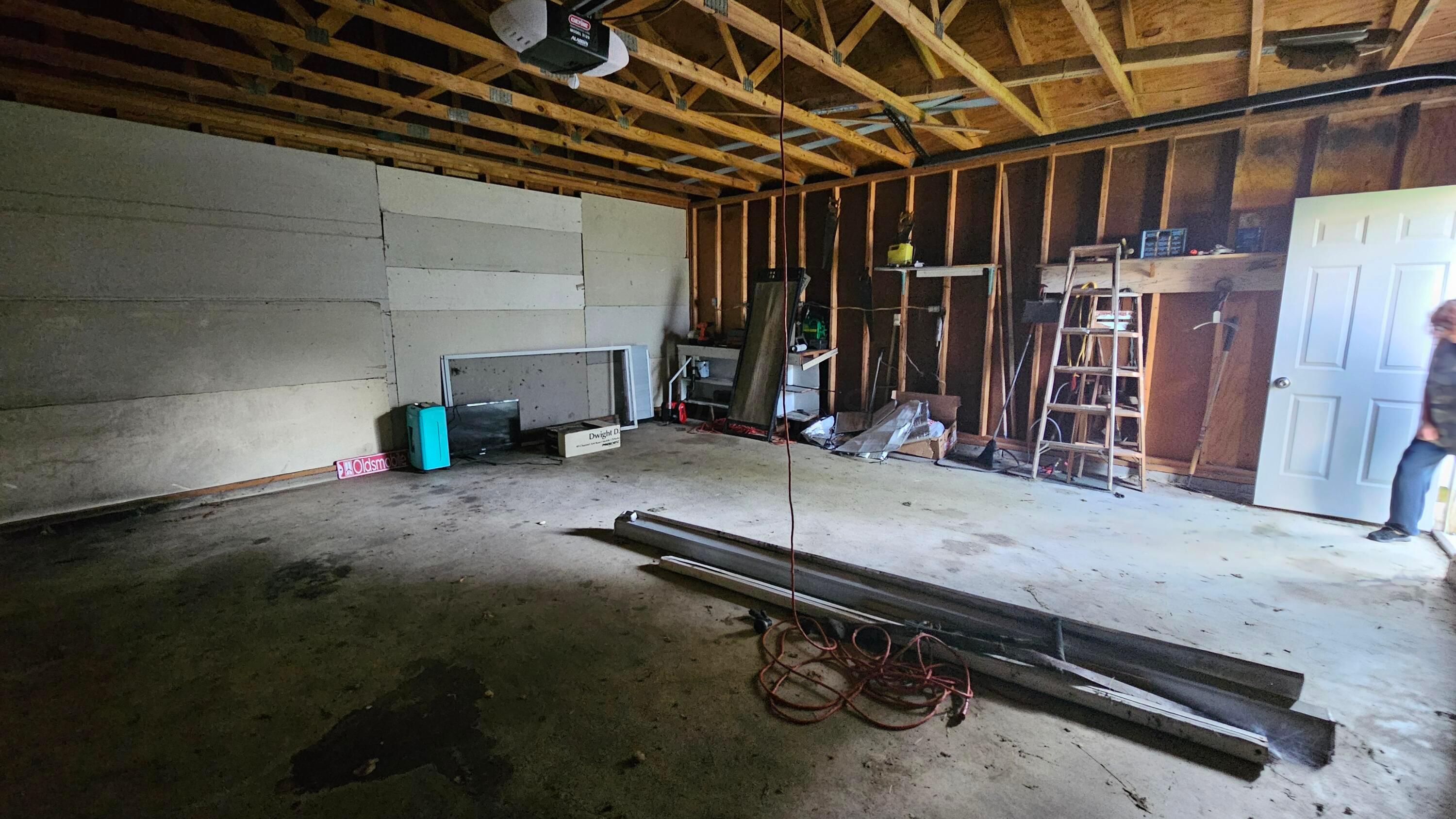 818 E Weber Road Property Photo 23