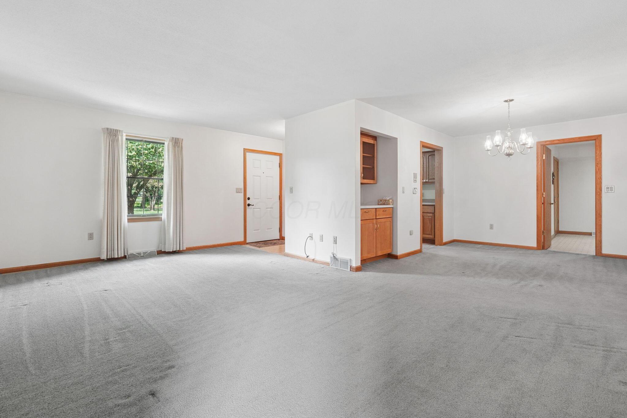 501 E Gambier Street, D Property Photo 7