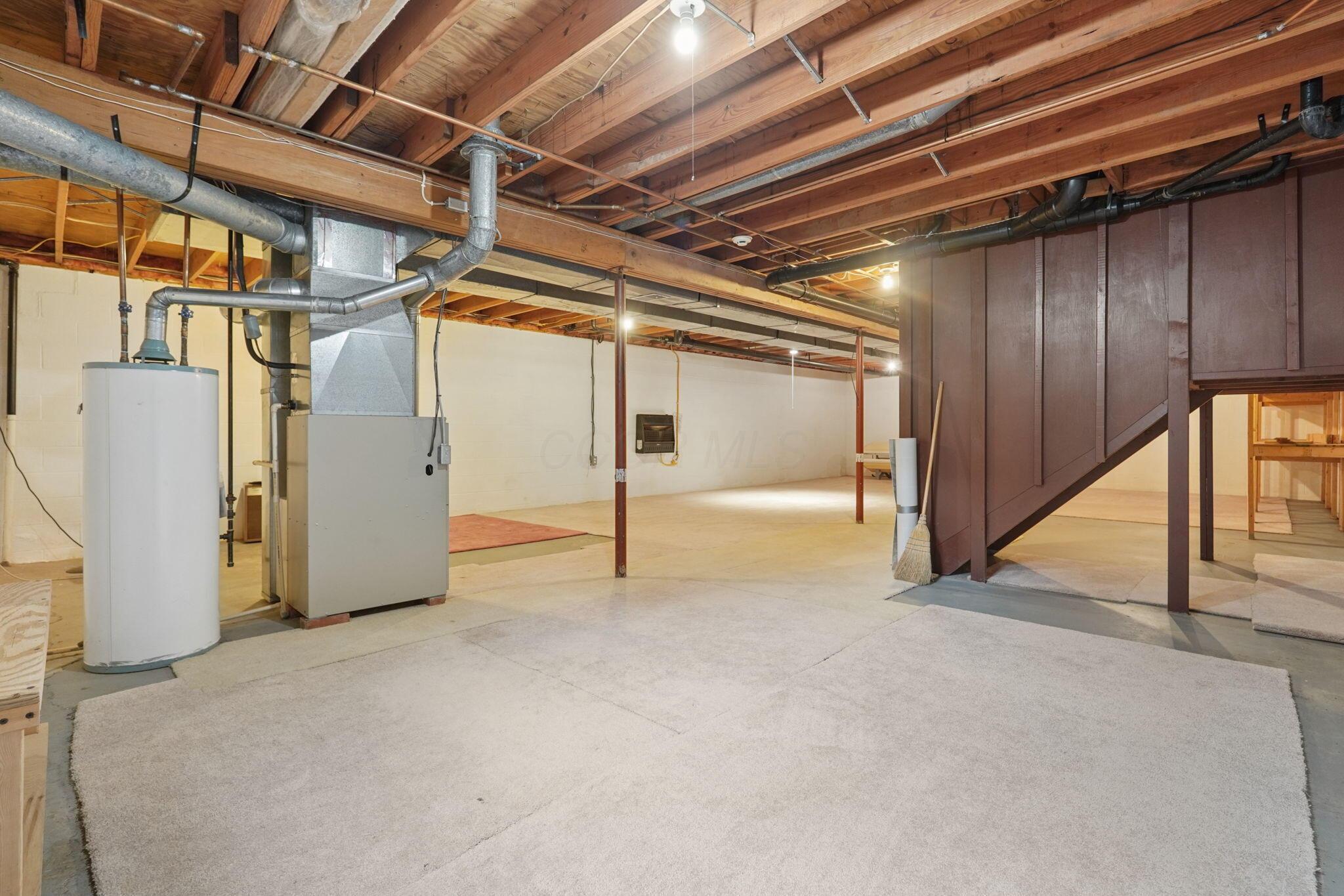 501 E Gambier Street, D Property Photo 25