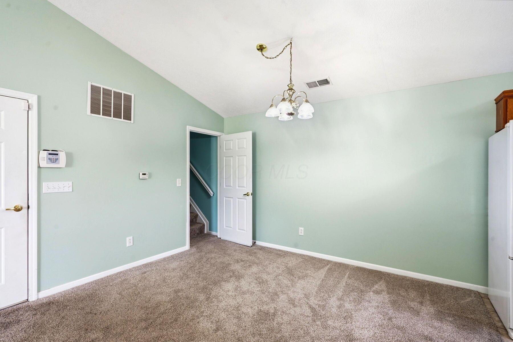 1290 Old Pond Drive Property Photo 11