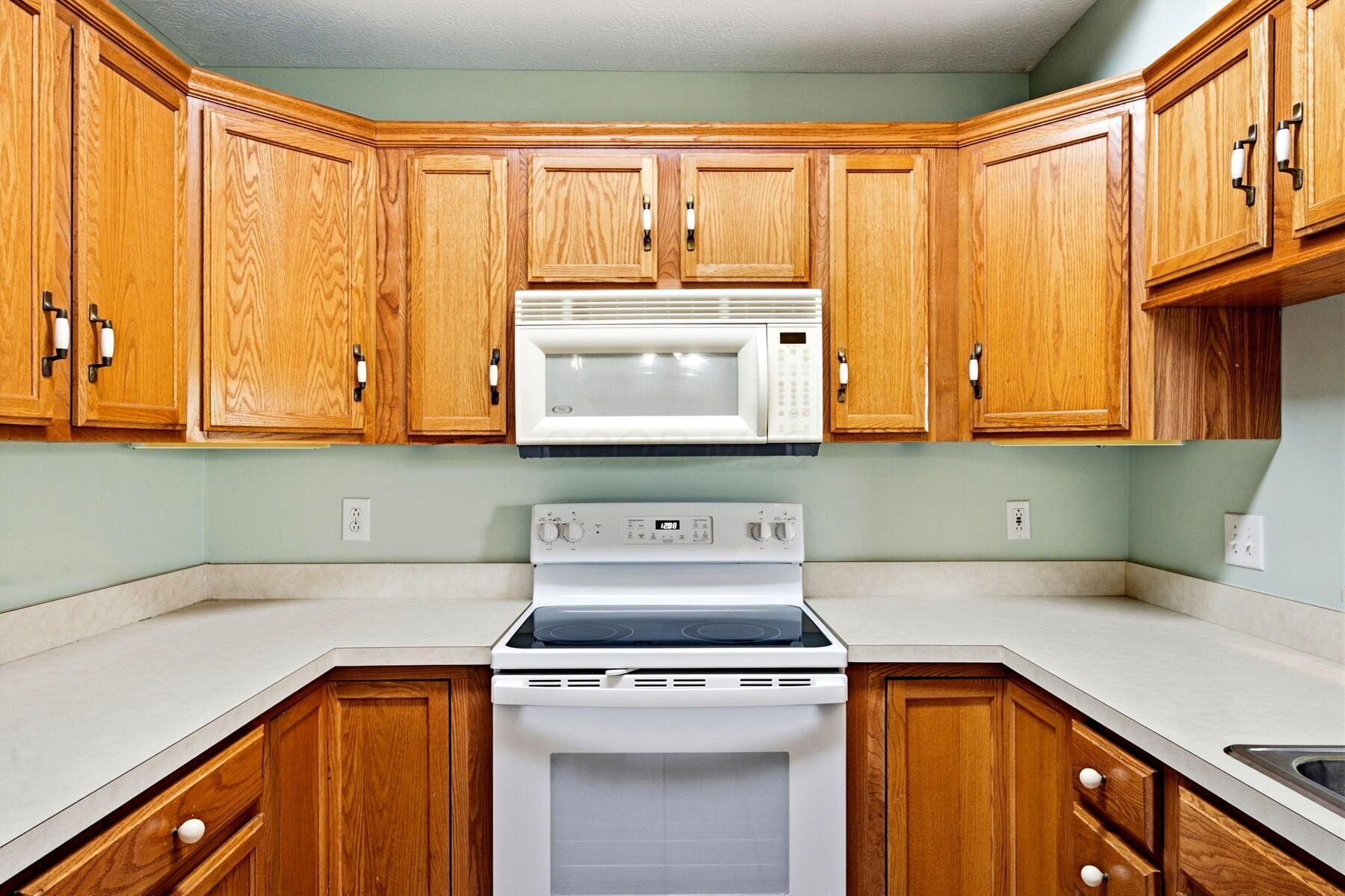 1290 Old Pond Drive Property Photo 15