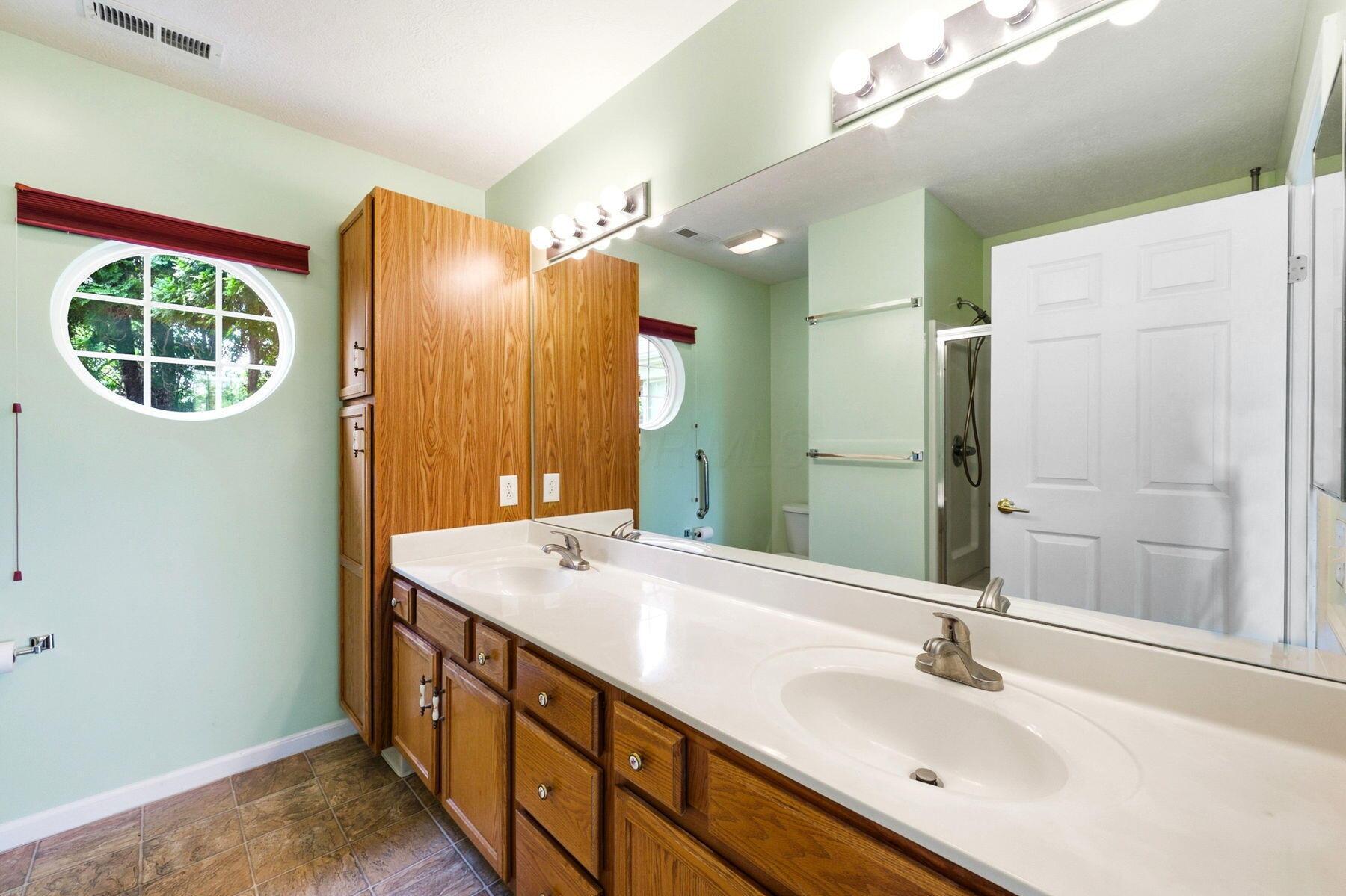 1290 Old Pond Drive Property Photo 26
