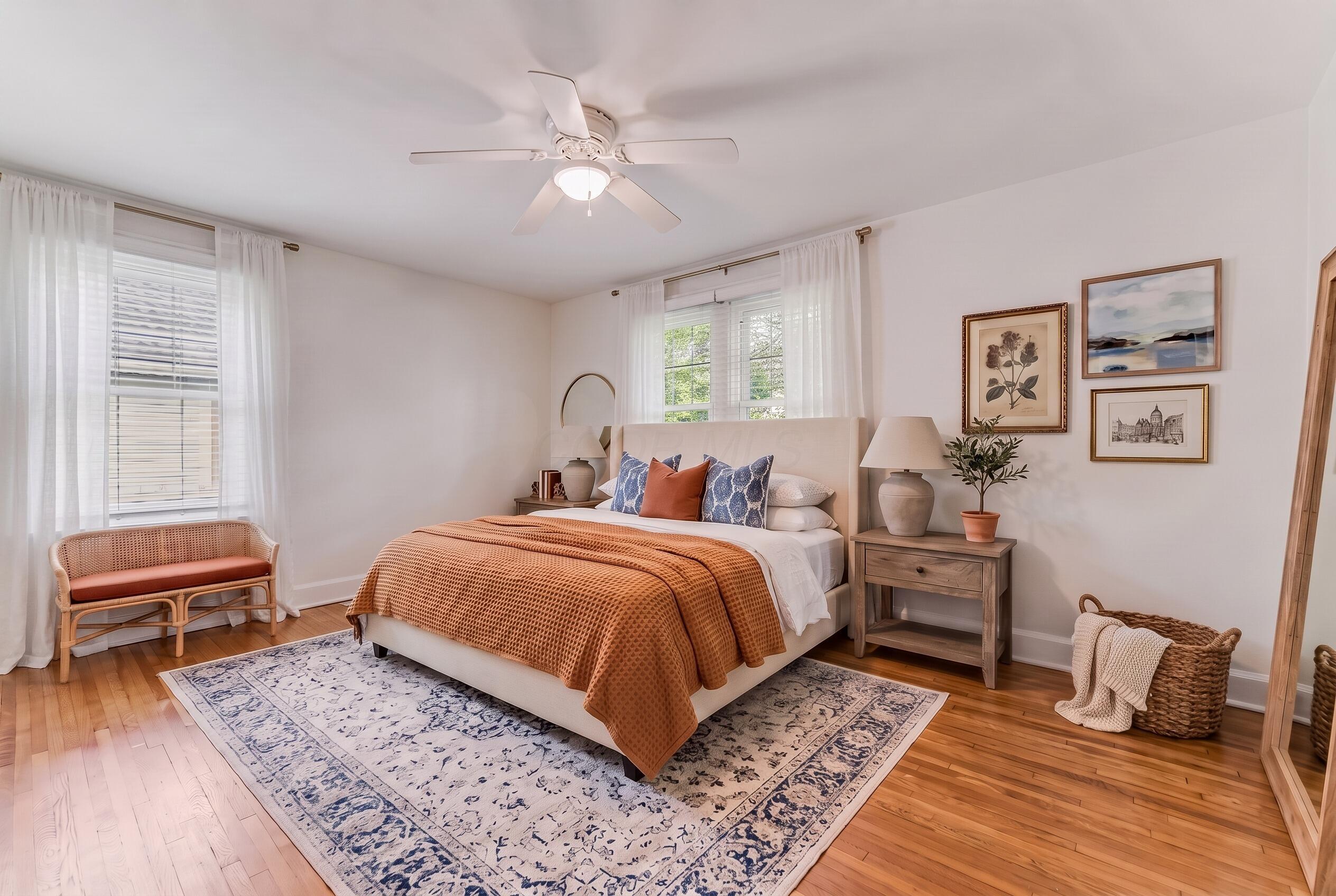 896 S Cassingham Road Property Photo 11
