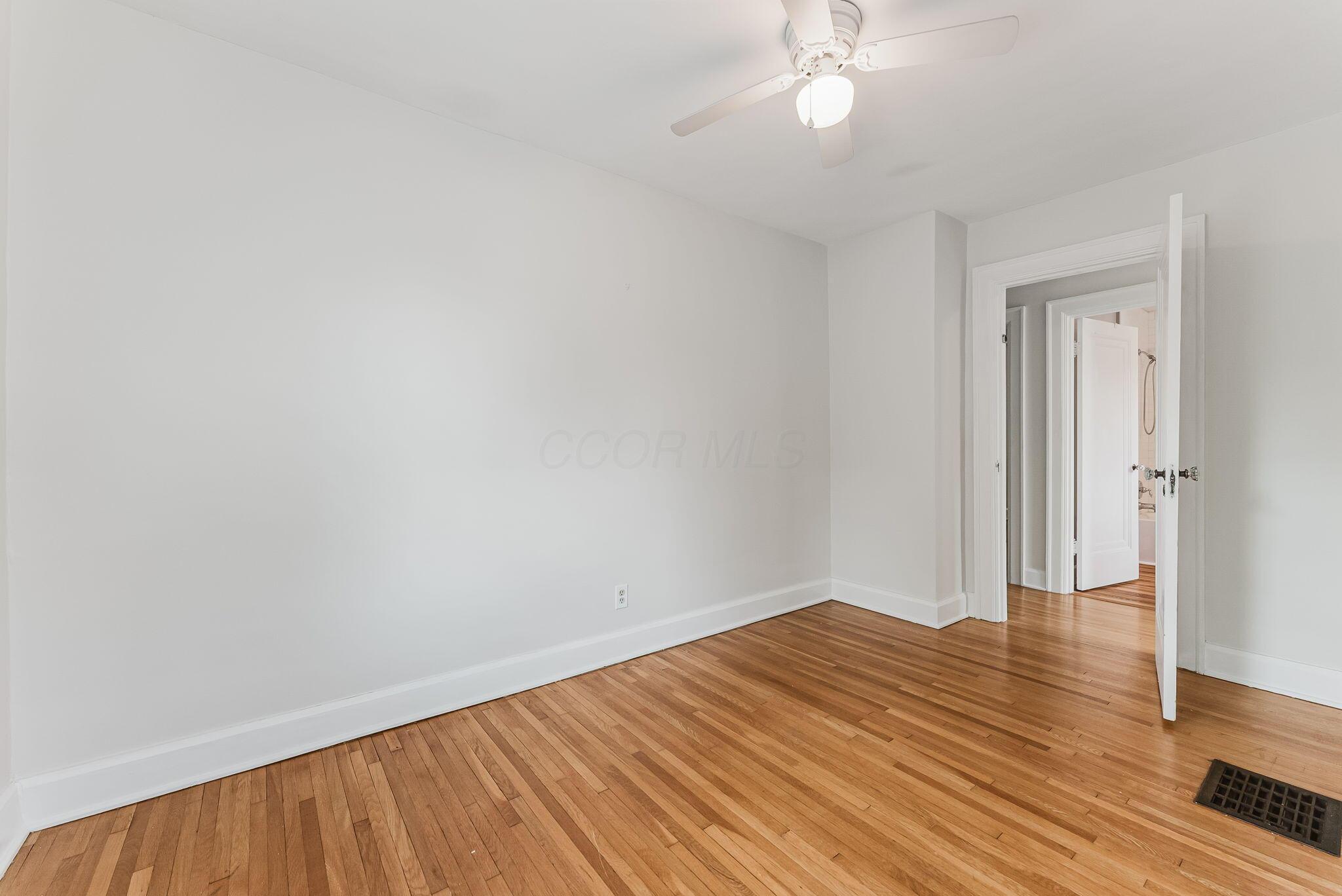 896 S Cassingham Road Property Photo 30
