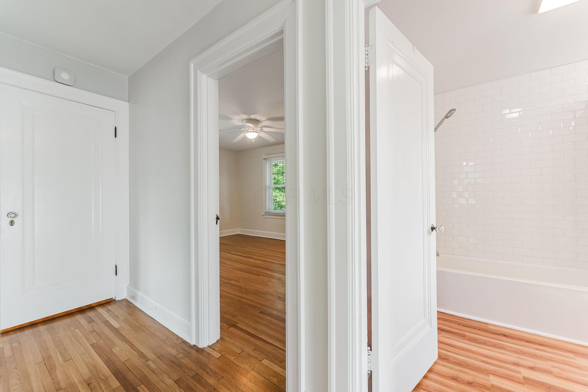 896 S Cassingham Road Property Photo 33