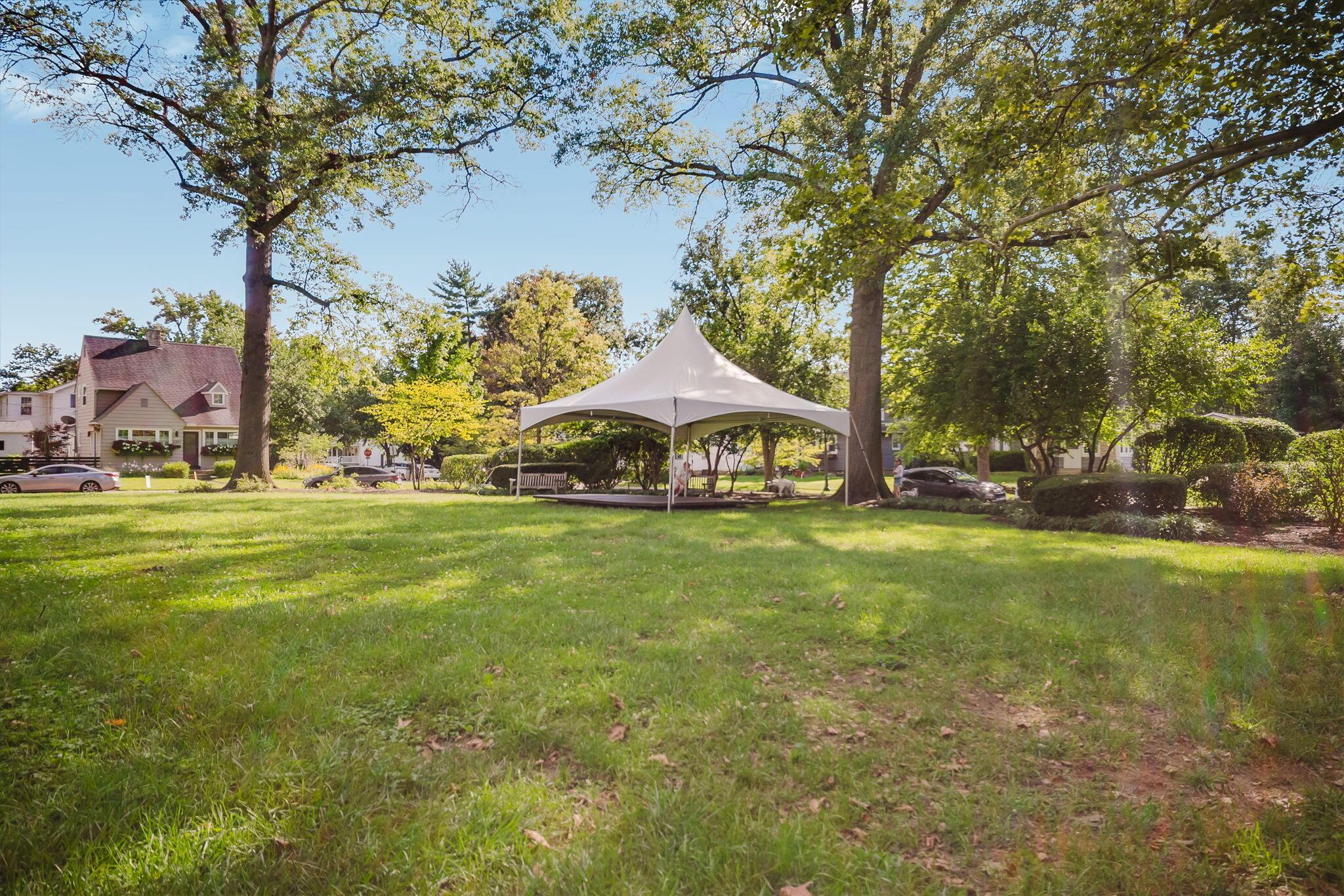 896 S Cassingham Road Property Photo 56