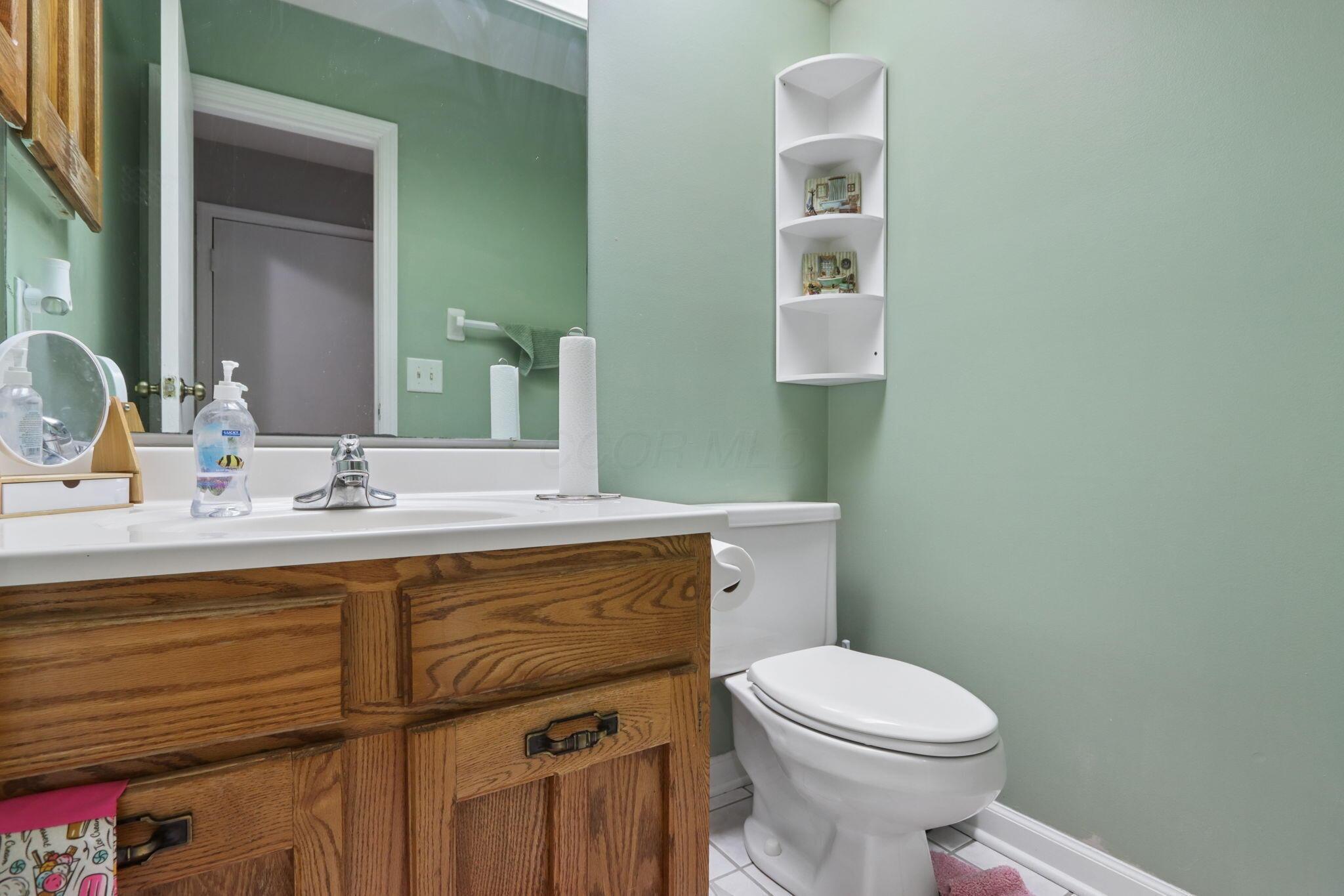 1210 Churchbell Way Property Photo 17