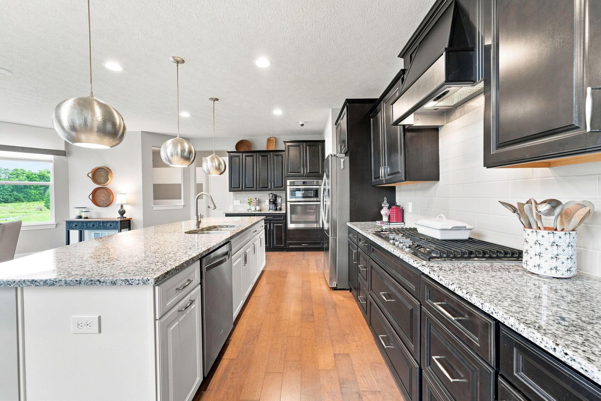 6117 Brookview Manor Drive Property Photo 13