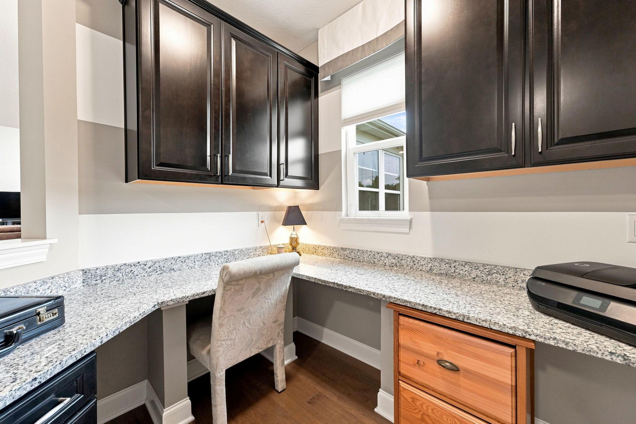 6117 Brookview Manor Drive Property Photo 29