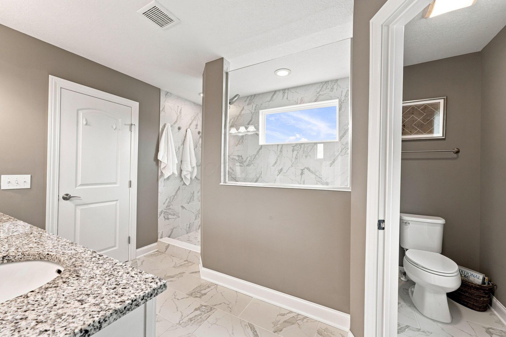 6117 Brookview Manor Drive Property Photo 37