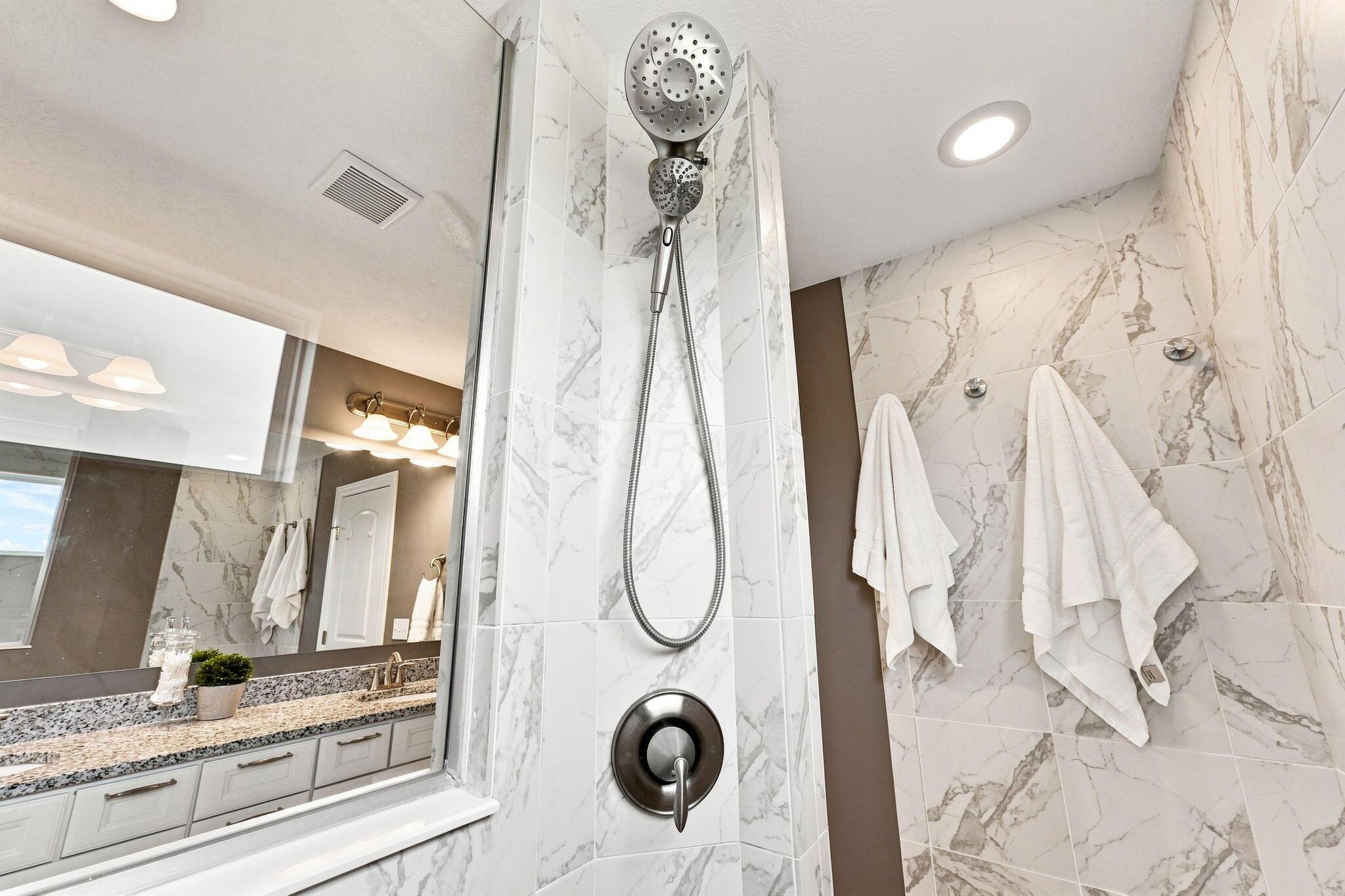 6117 Brookview Manor Drive Property Photo 38