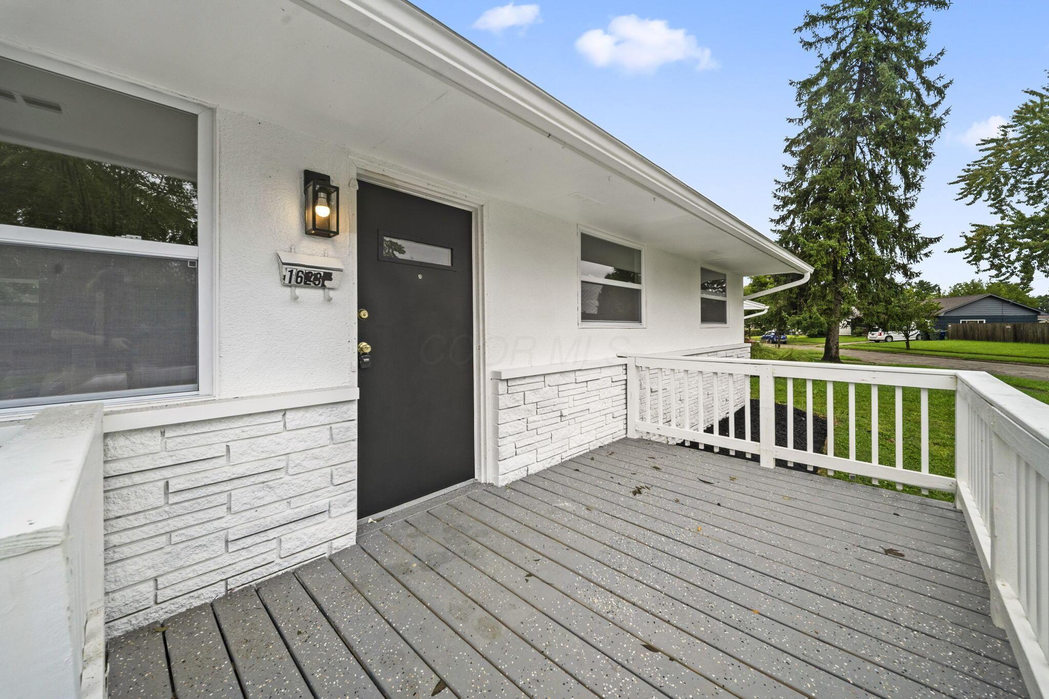1623 Cunard Road Property Photo 8