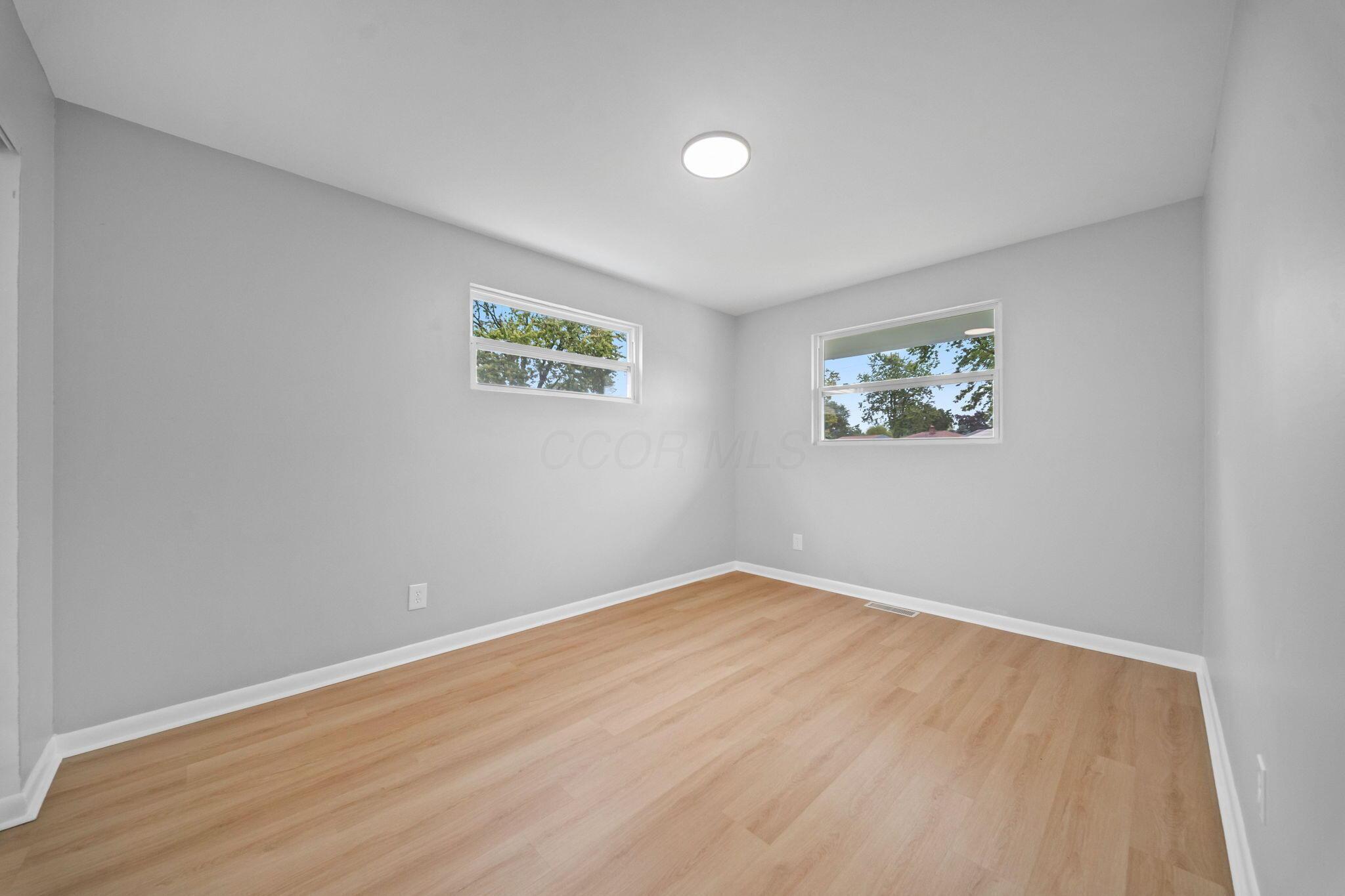 1623 Cunard Road Property Photo 28