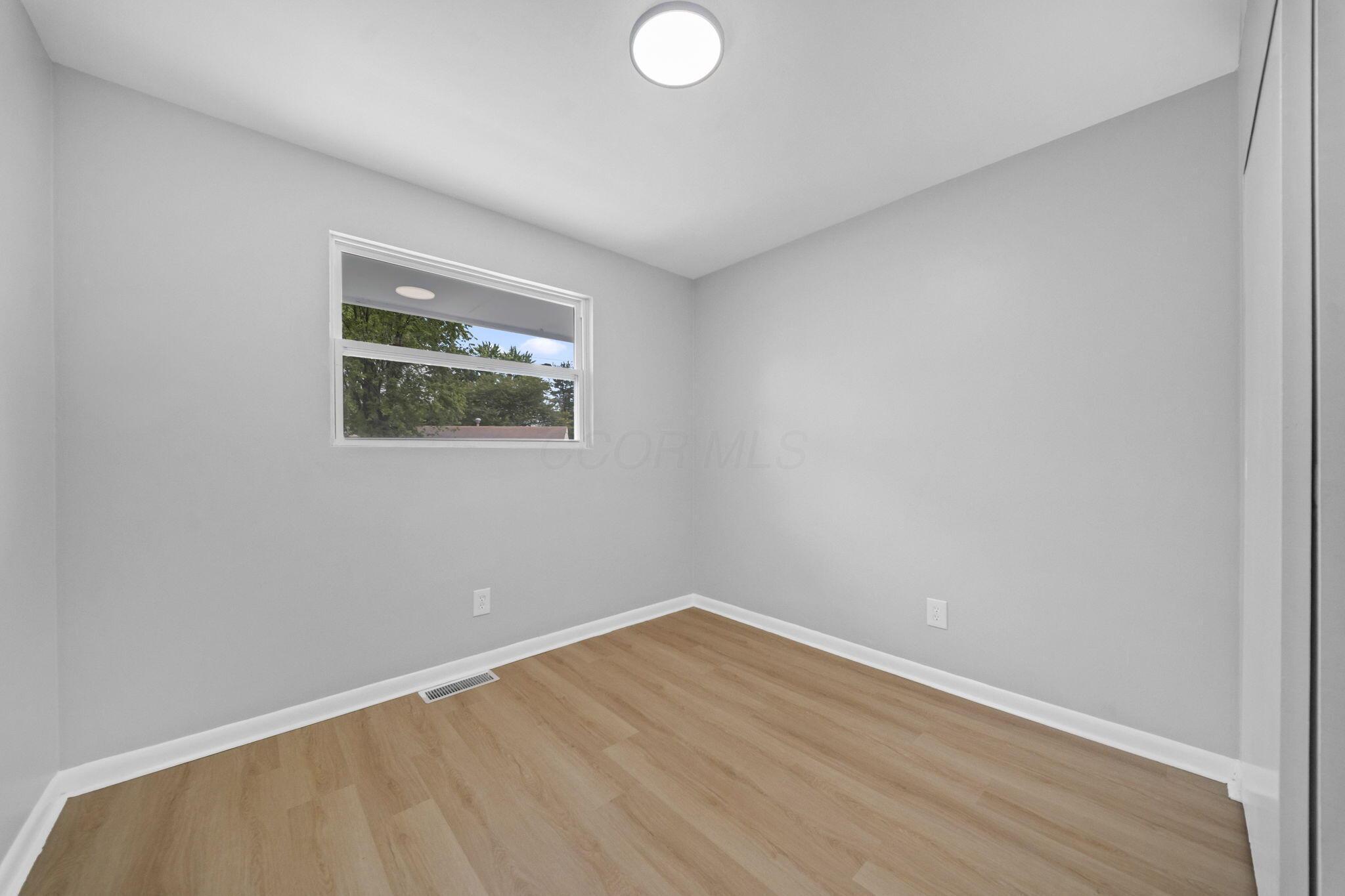 1623 Cunard Road Property Photo 32