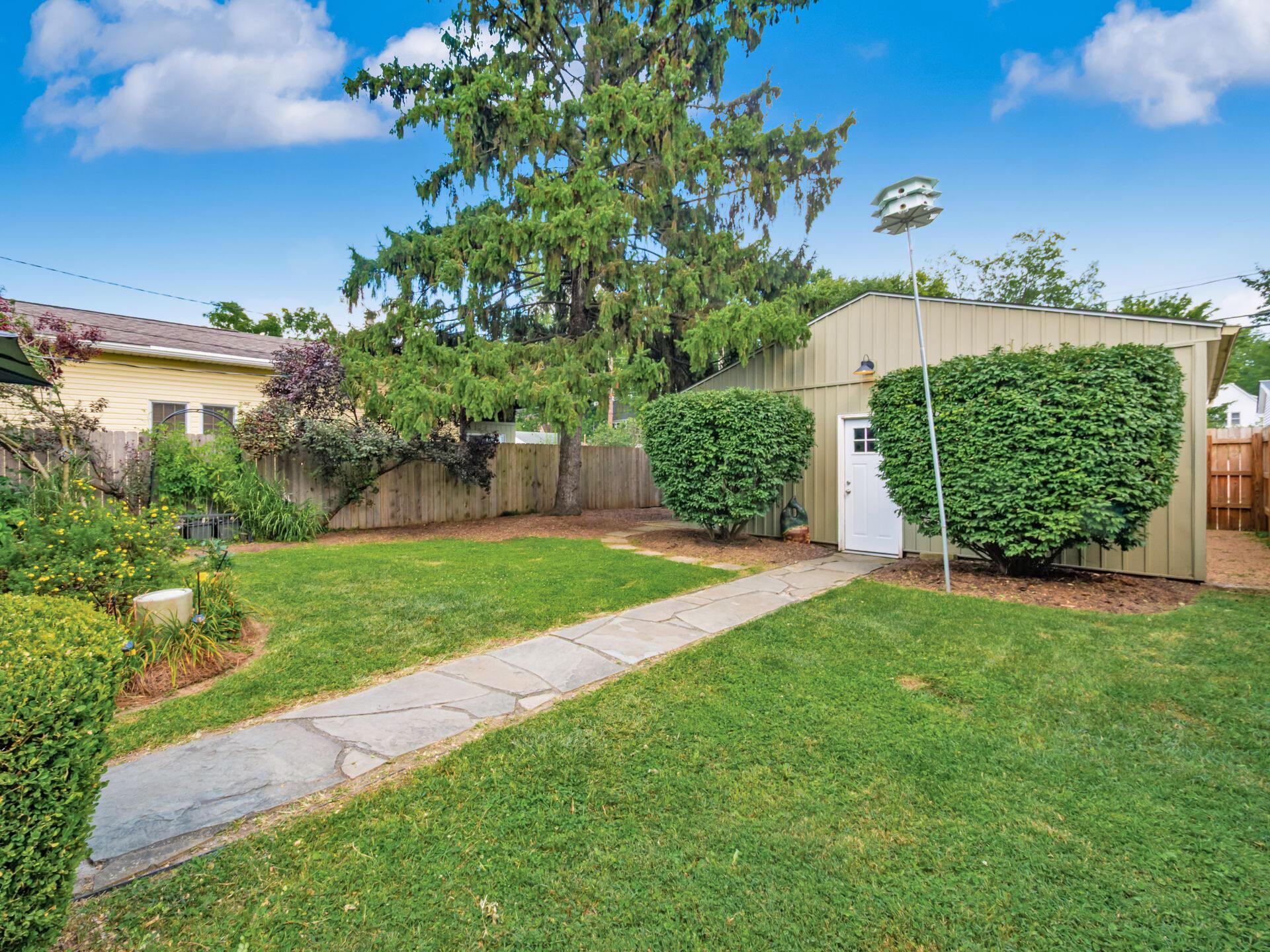 778 S Cassingham Road Property Photo 40