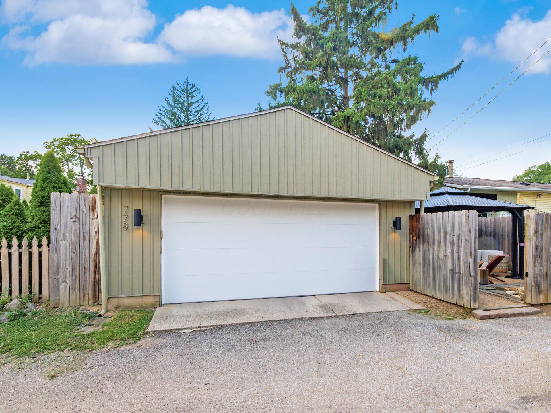 778 S Cassingham Road Property Photo 43