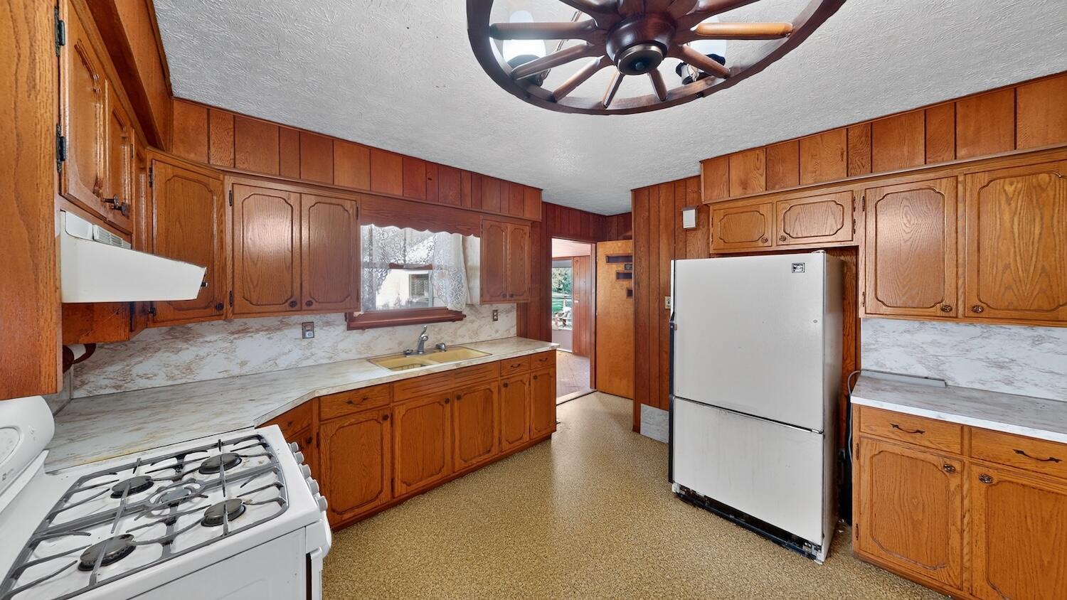 1729 Vernonview Drive Property Photo 24