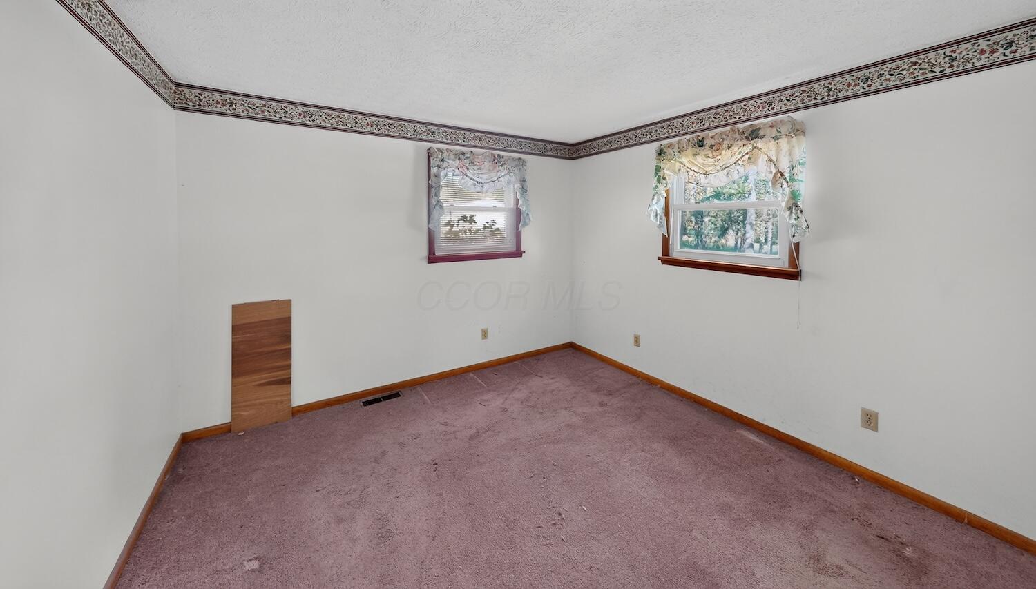 1729 Vernonview Drive Property Photo 36