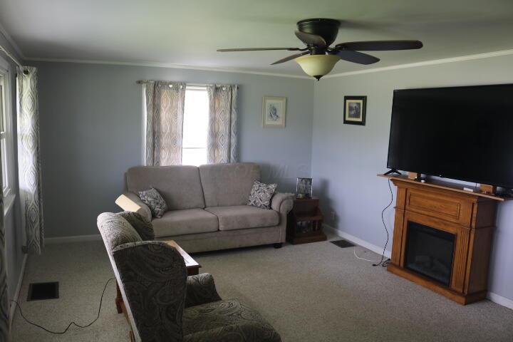 420 Fairgrounds Road Property Photo 9