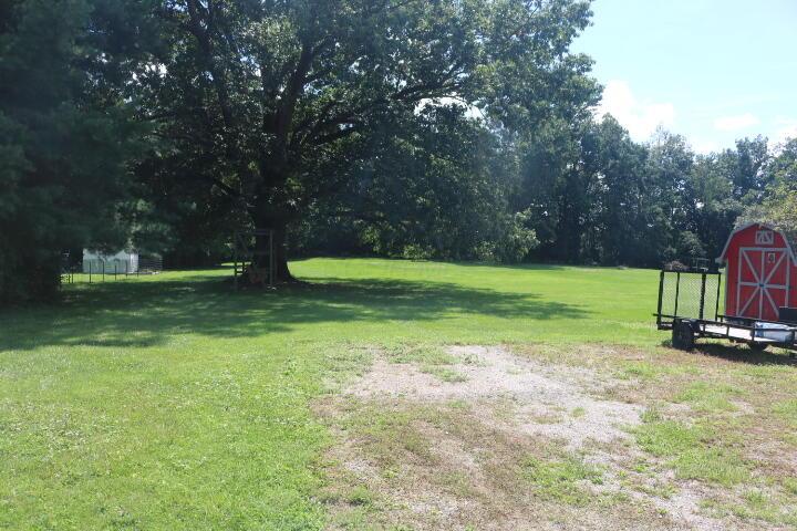 420 Fairgrounds Road Property Photo 25