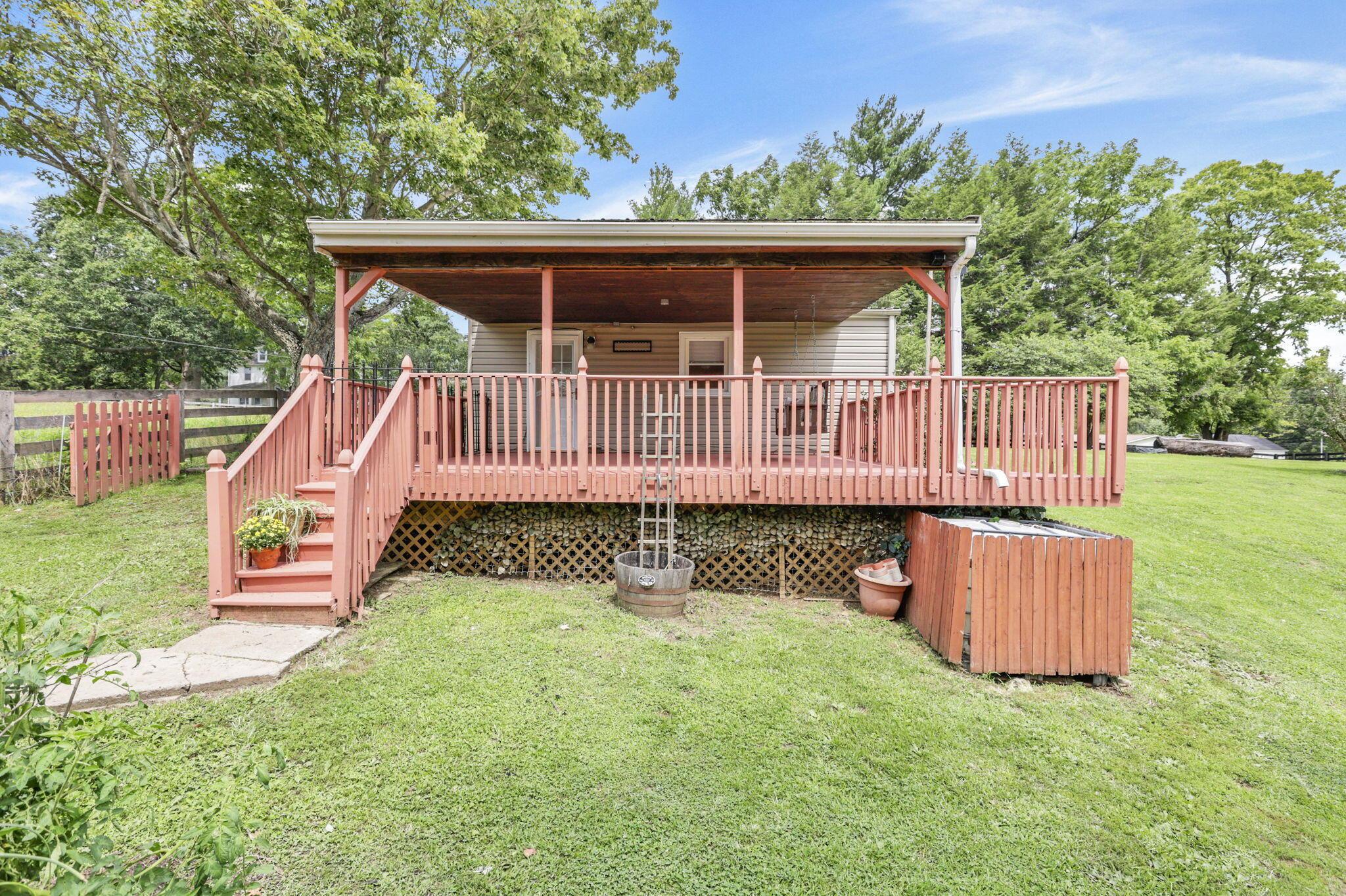 340 Mount Ida Avenue Property Photo 42