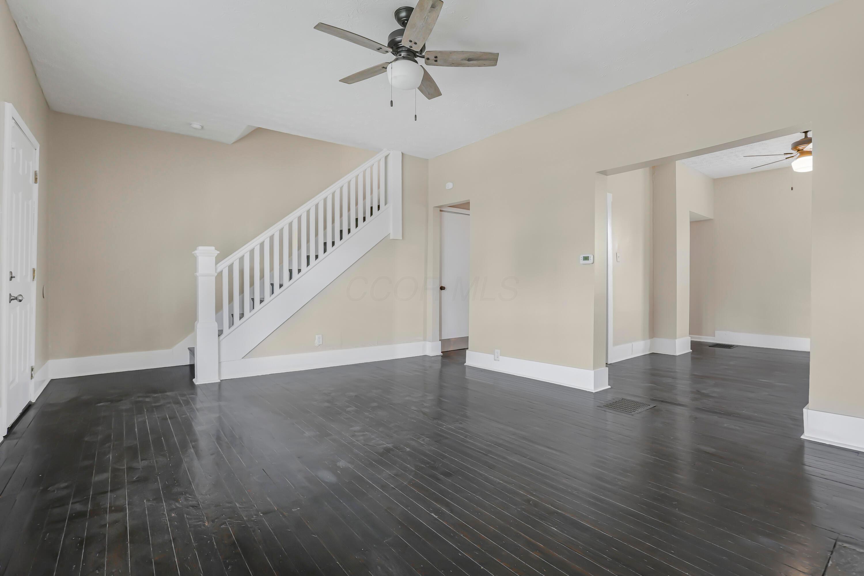 172 S Richardson Avenue Property Photo 7
