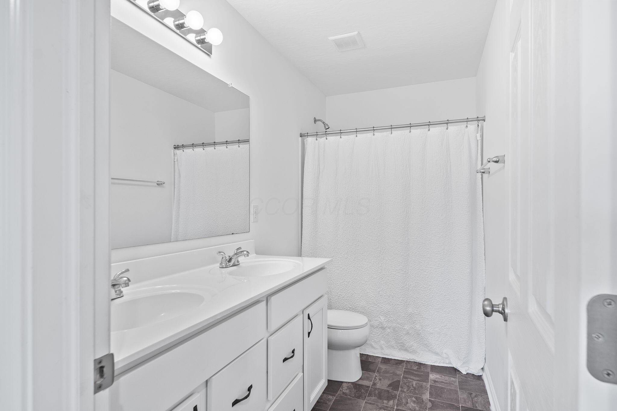 406 Randall Road Property Photo 32
