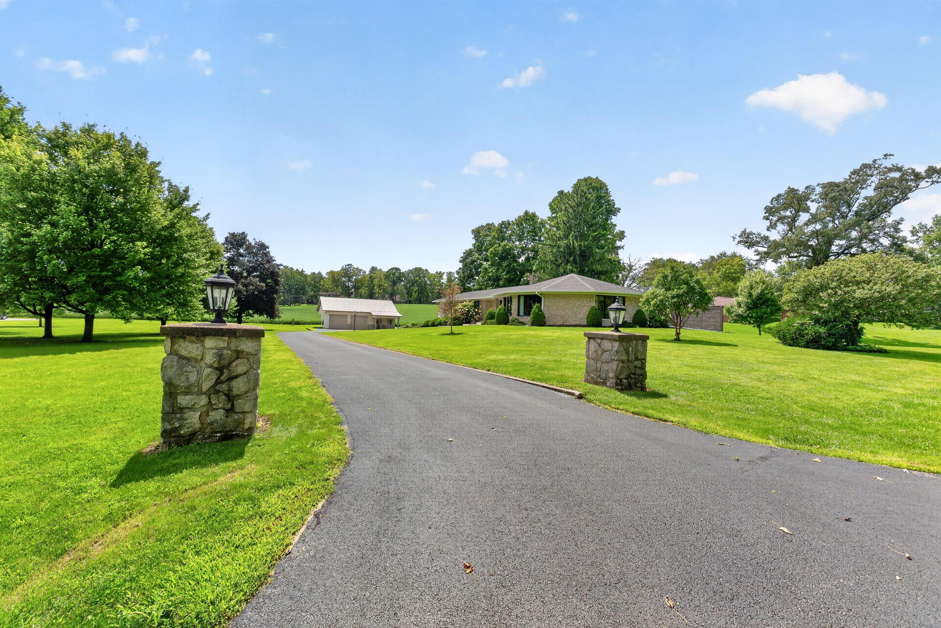 87 Virginia Drive Property Photo 16